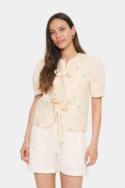 EvittaSZ Quilt Vest Creme Smoke Green Big Hearts - 30513571 Thumbnail