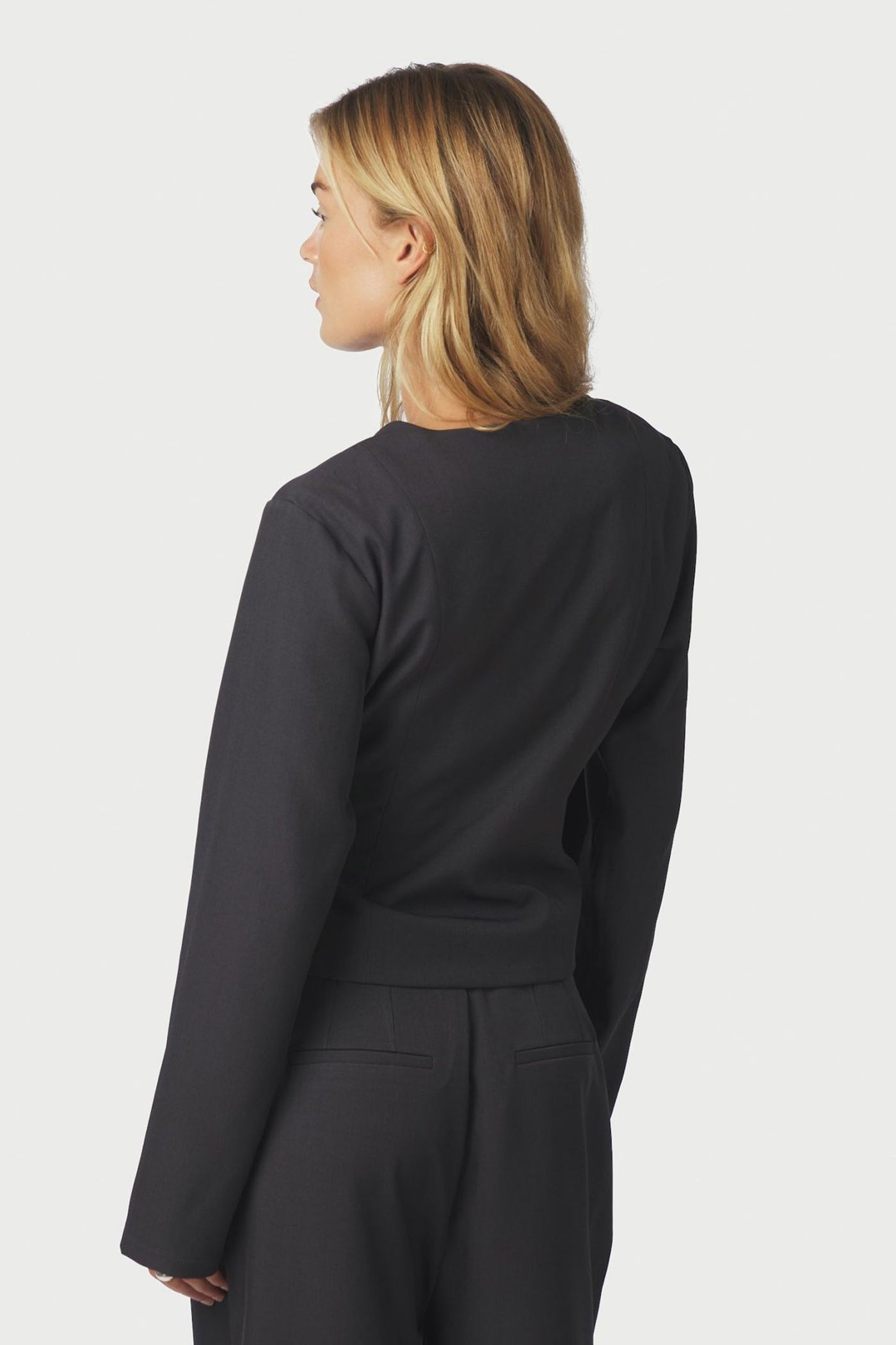 Simmi Eyelet Blouse Eyelet dif DARK GREY - 166960