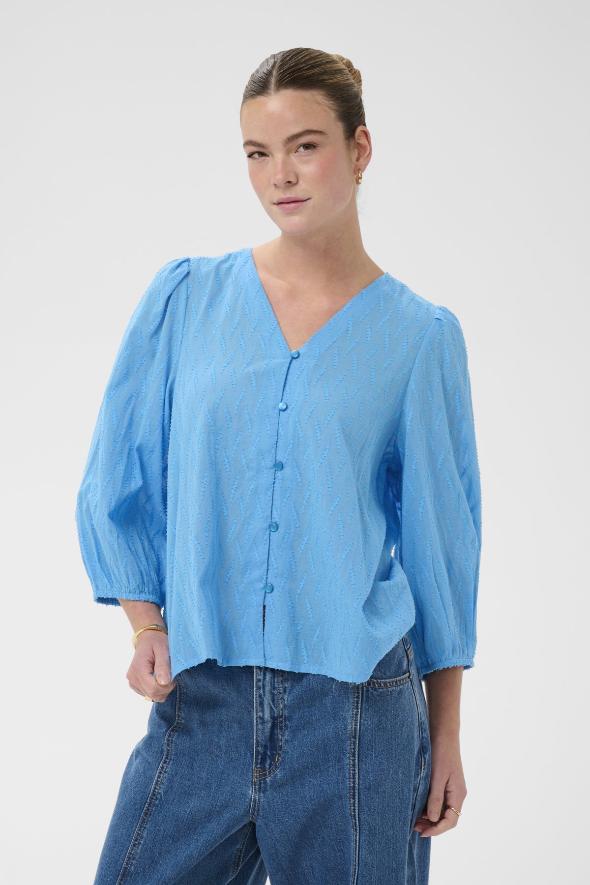 KAgabriela V-Neck Shirt Azure Blue - 174139 - 10511205