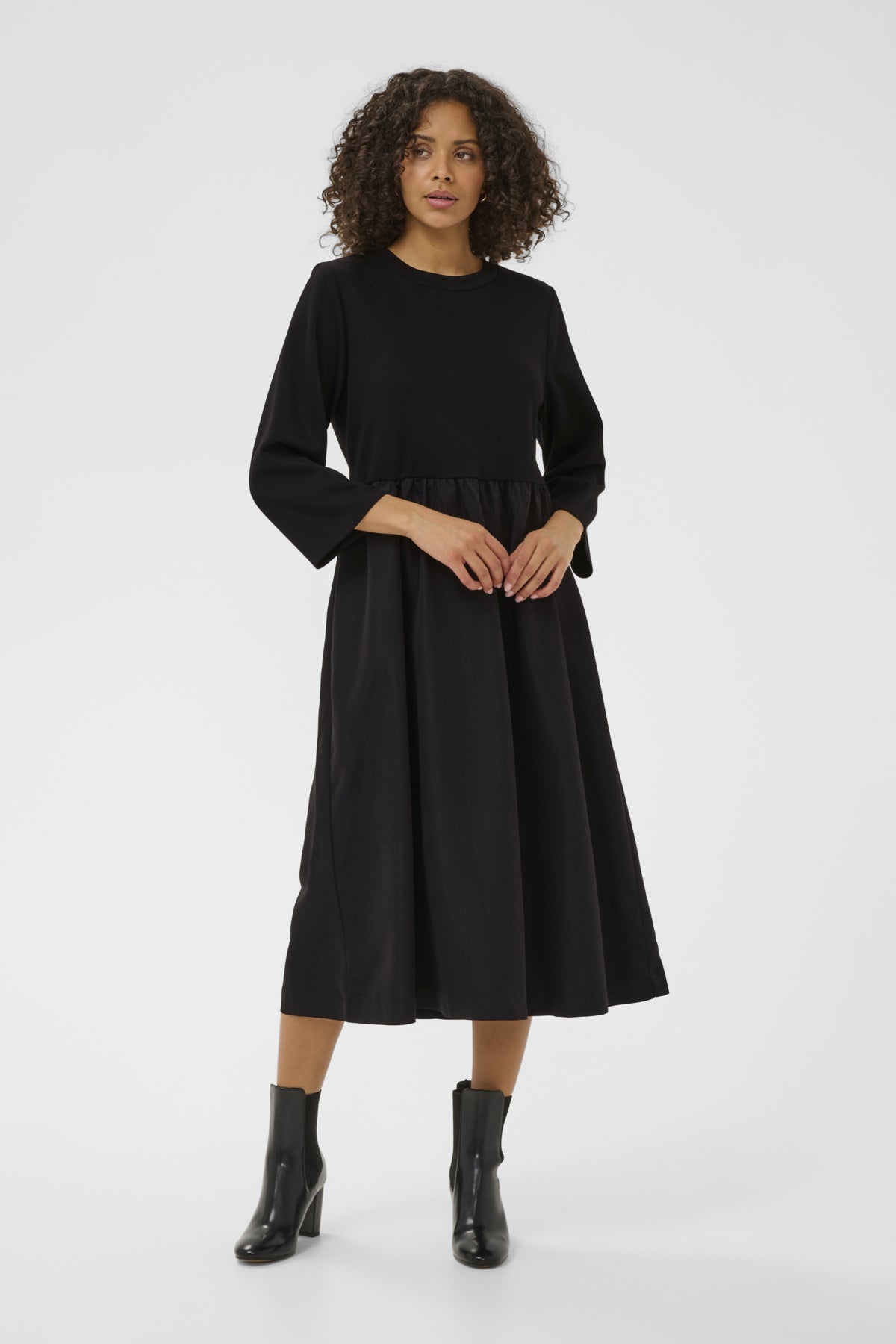 KArosa Dress Black Deep - 100121B - 10511223