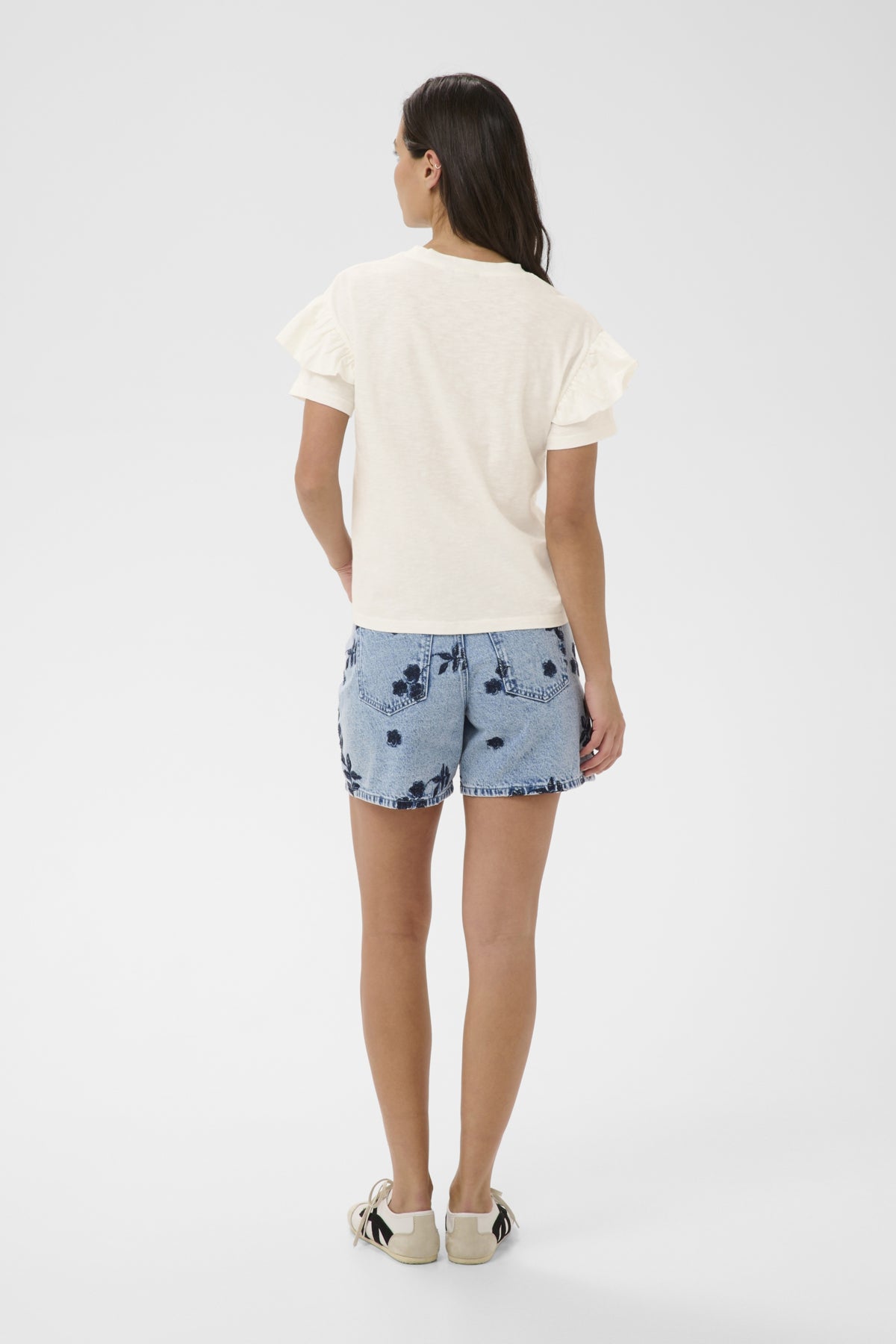 KAerin Flounce T-Shirt Chalk - 110602 - 10511602