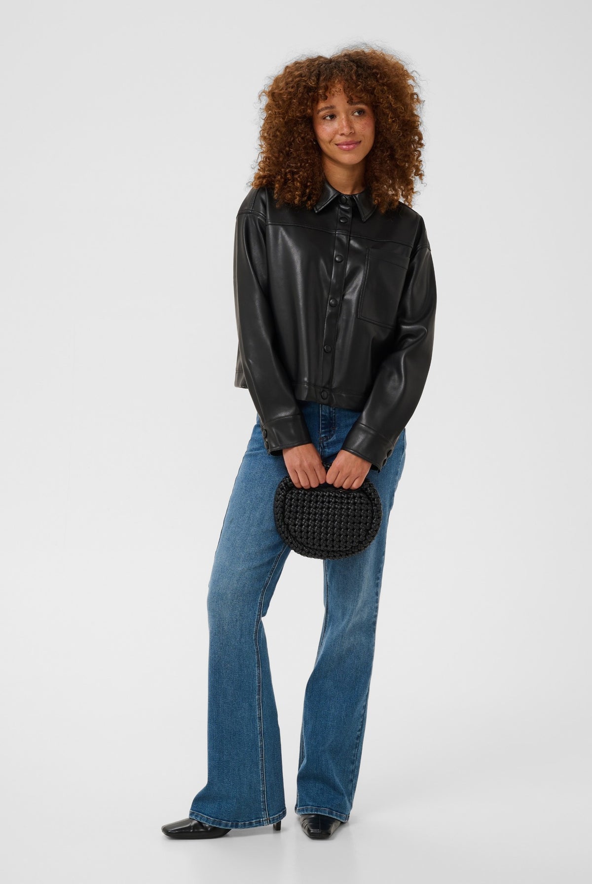 Brand Turbo brand-b9f89392-cf0b-424c-8a51-279c89ff4e8b image 3/8