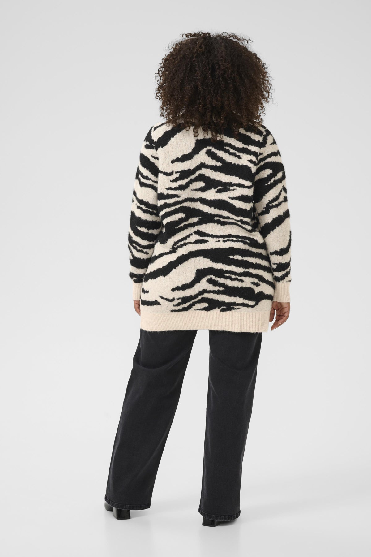KCsandia Cardigan Turtledove/Black Animal - 10583697