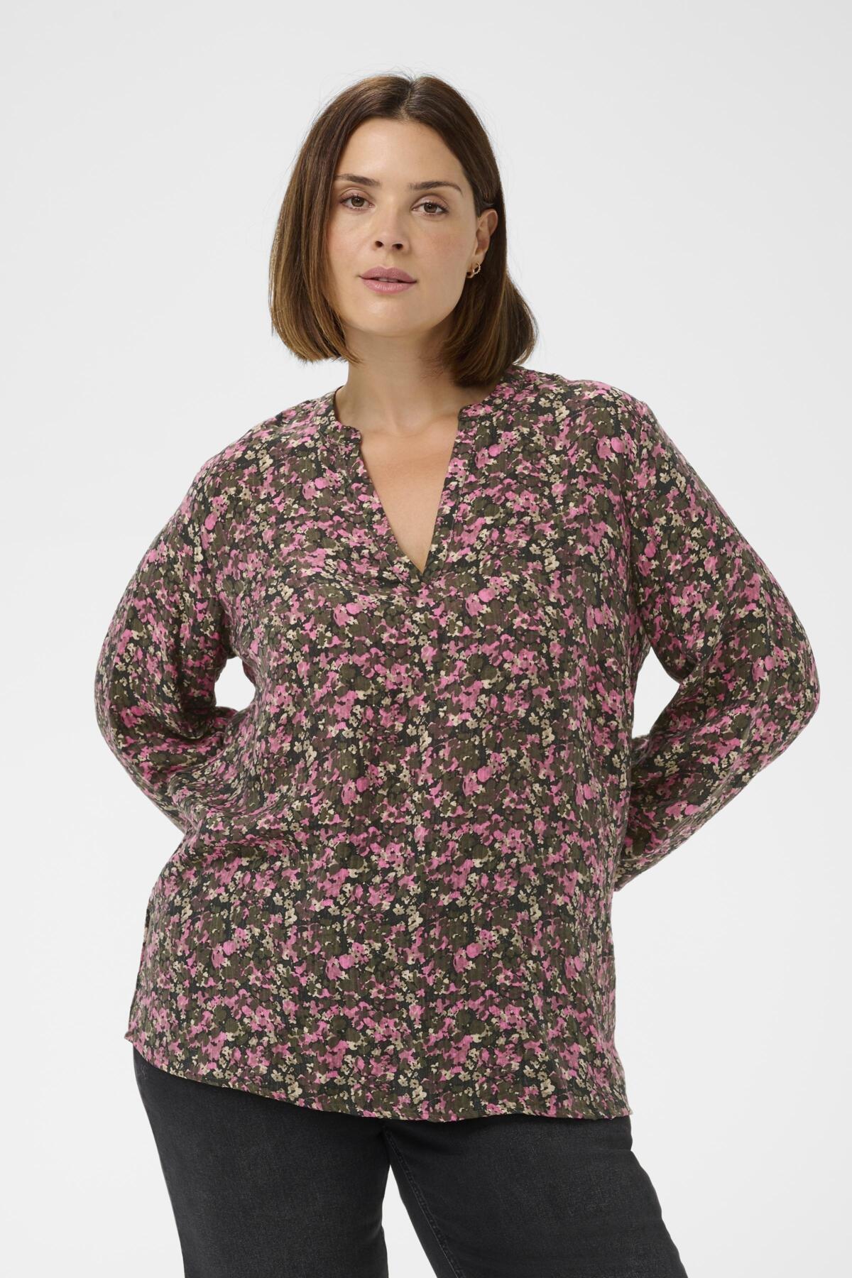 KCbelle Blouse Pink Black Graphic Flower - 10 - 10583920
