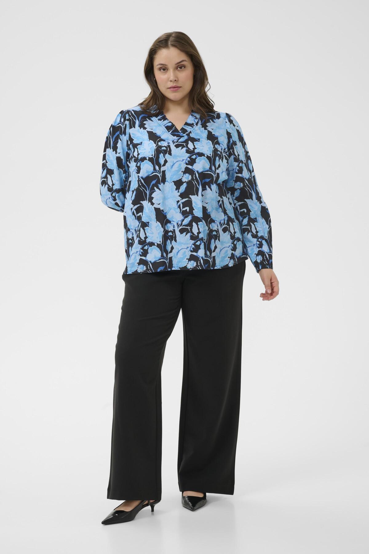 KCsasja Blouse Blue Snake Flower - 108753 - 10583931