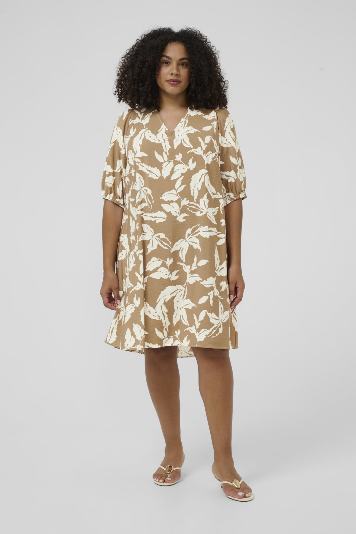 KCmarla Dress Oak Chalk Leafs - 109010 - 10584071