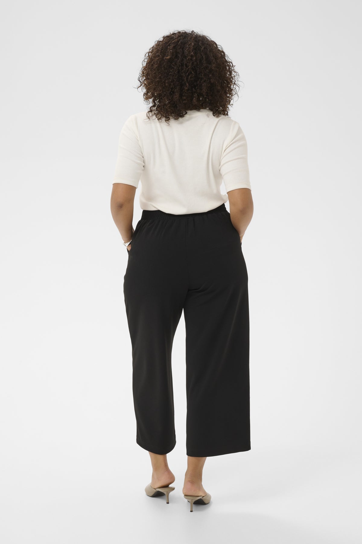KCpheolo Cropped Pants Black Deep - 100121 - 10584091