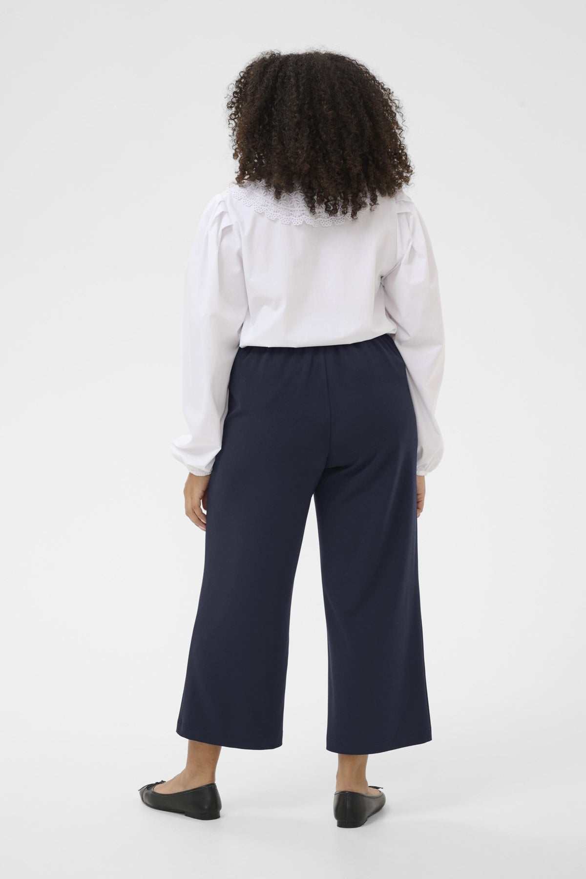 KCpheolo Cropped Pants Midnight Marine - 194020 - 10584091