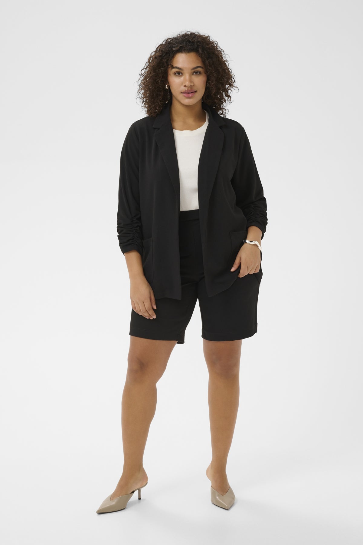 KCpheolo Shorts Black Deep - 100121 - 10584095
