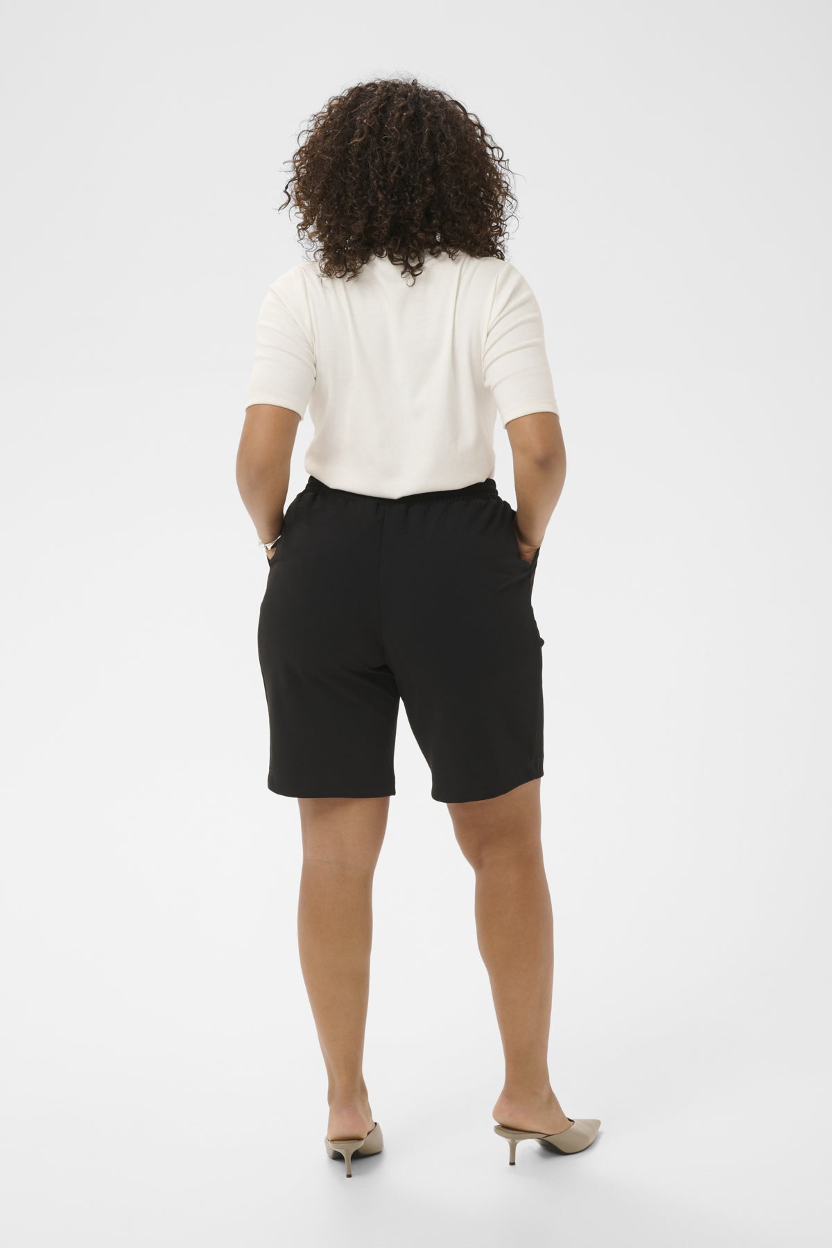 KCpheolo Shorts Black Deep - 100121 - 10584095