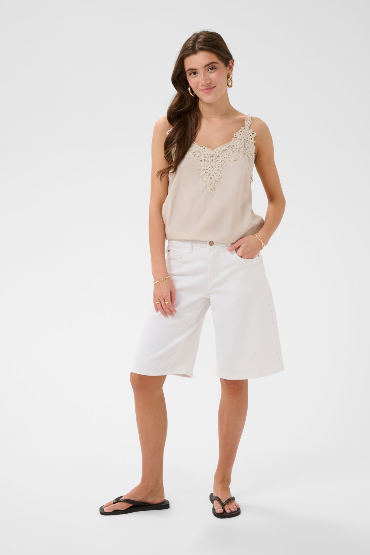 CRBotilde Plain Bermuda Shorts Snow White - 110602 - 10615372
