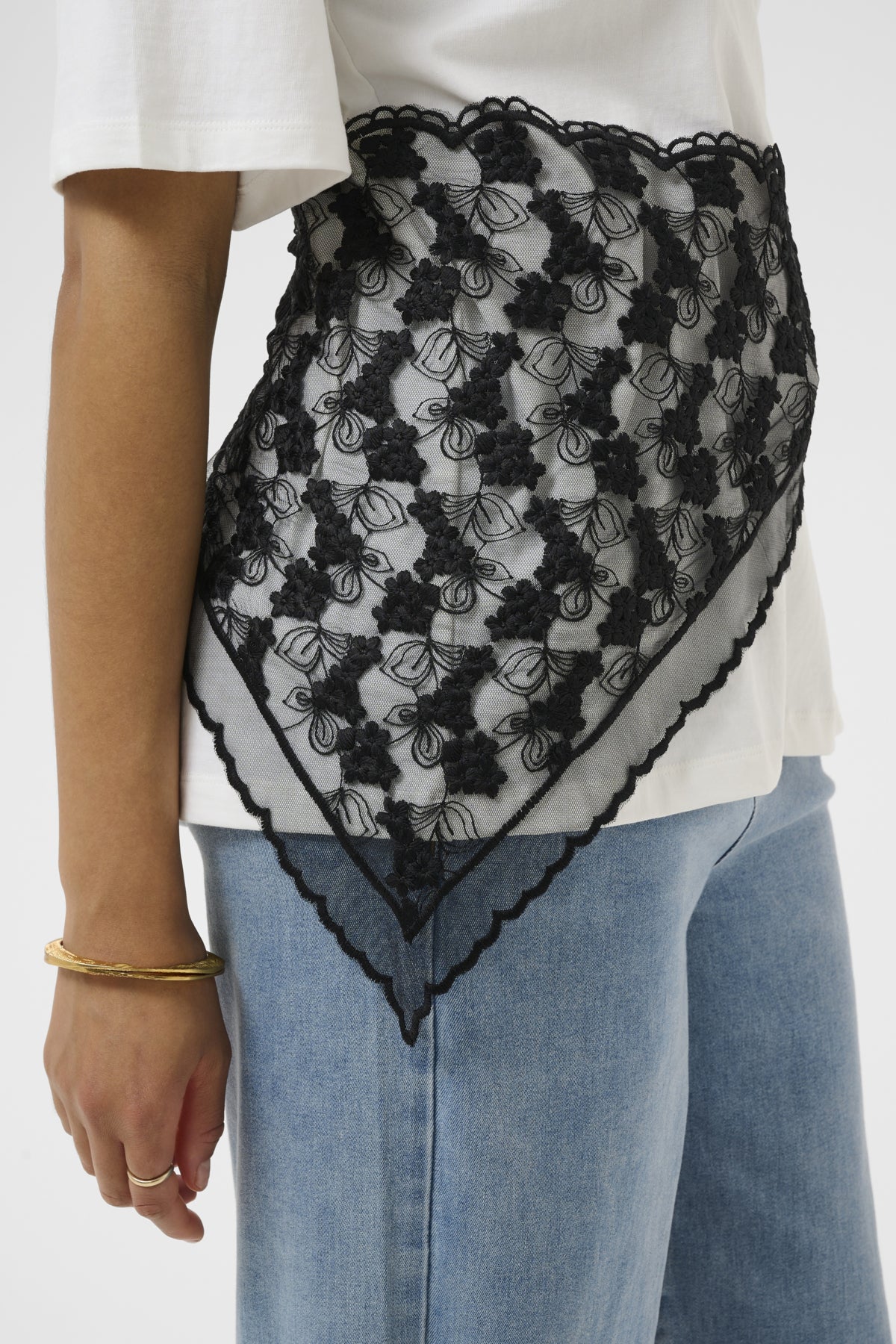CRDove Lace Scarf Pitch Black - 100120 - 10615795