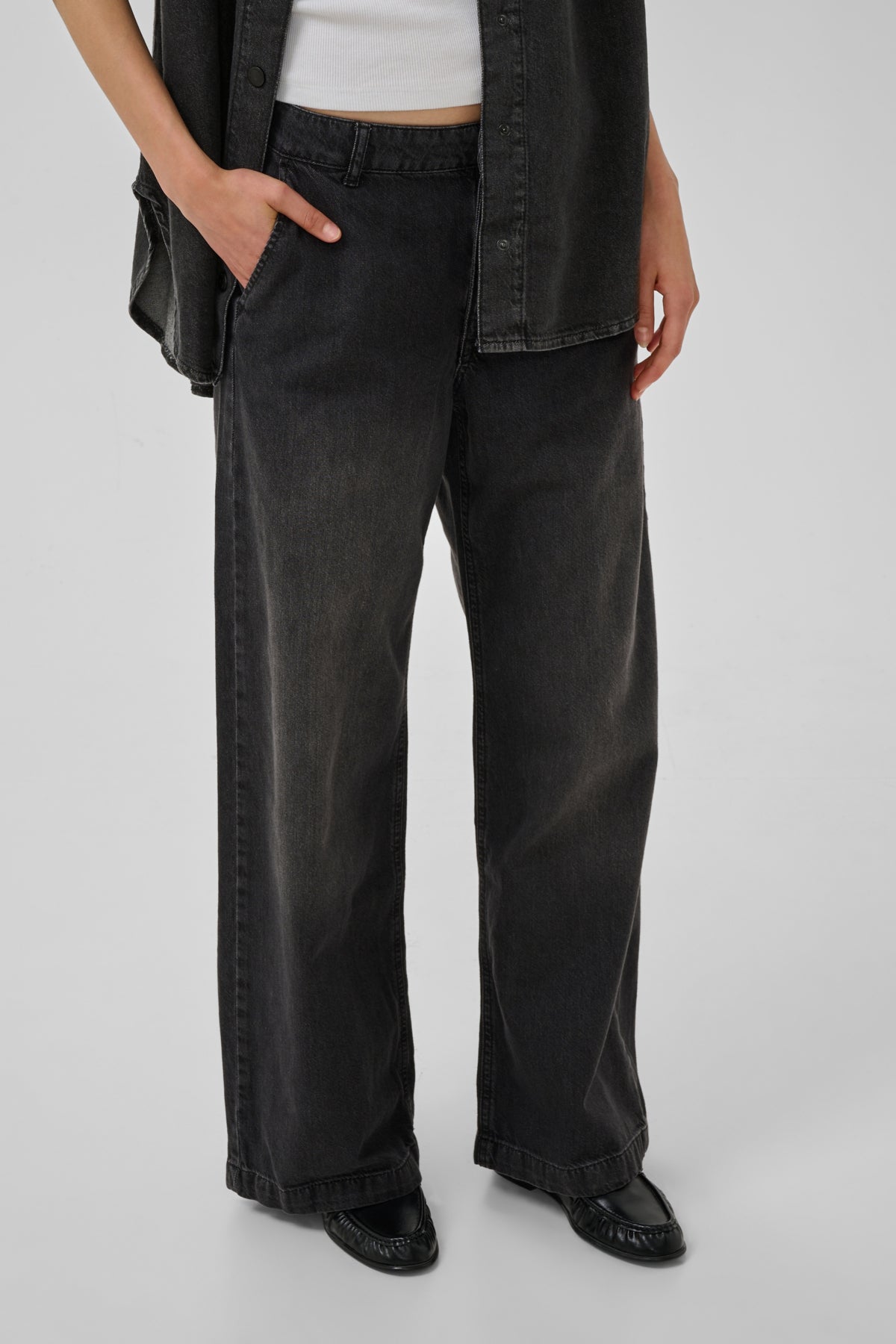 MaloMW 143 Wide Y Dark Grey Wash