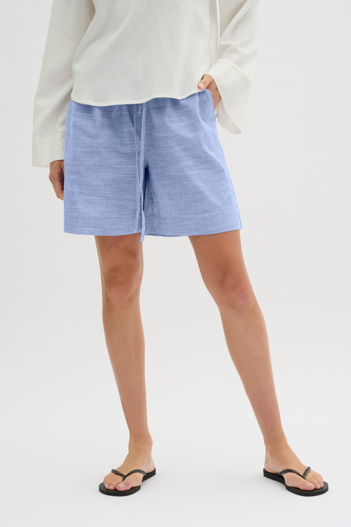SkyeMW Shorts Delft Blue Striped - 10704711