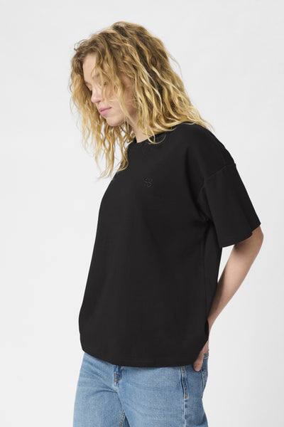 DanaMW Emb. Tee Black - 10705101 Thumbnail