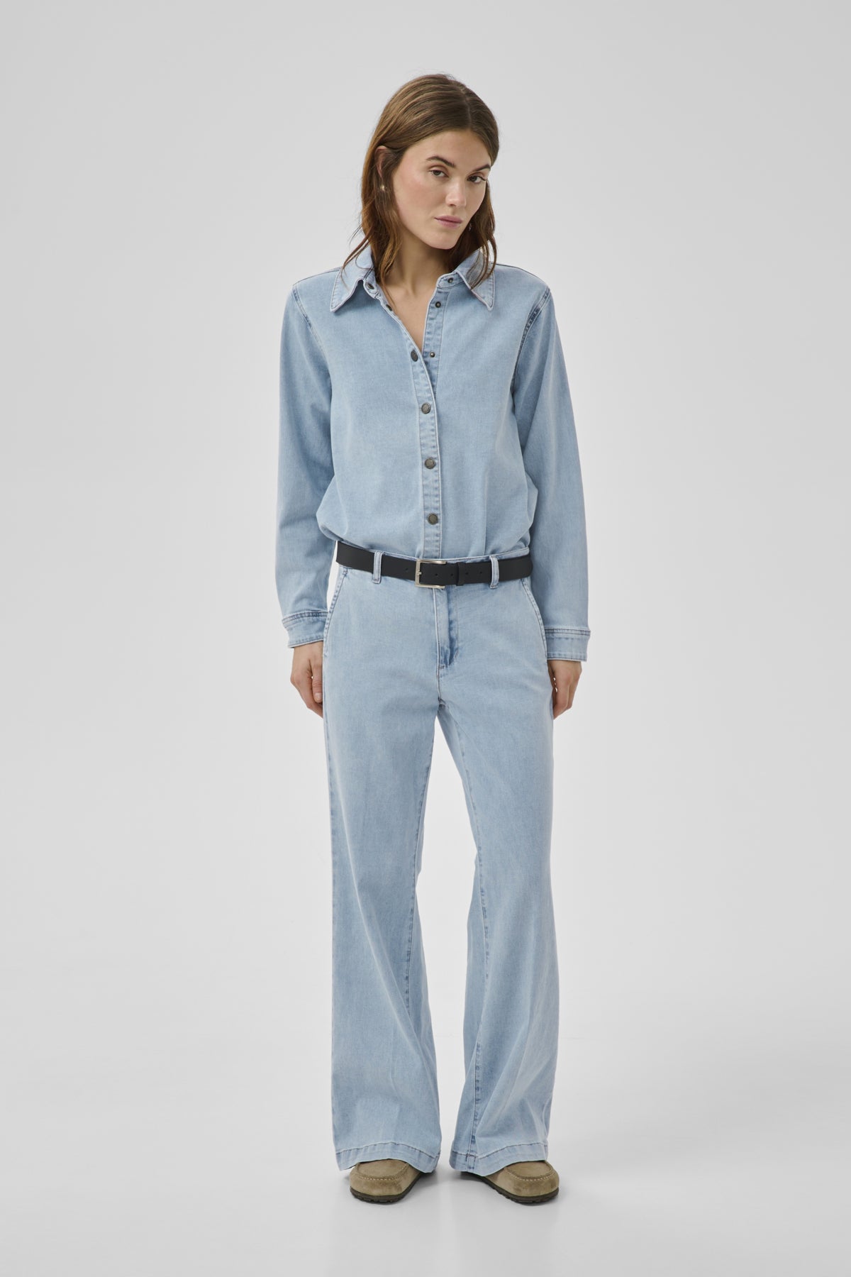 30 THE LARA 115 PANT Light Blue Wash