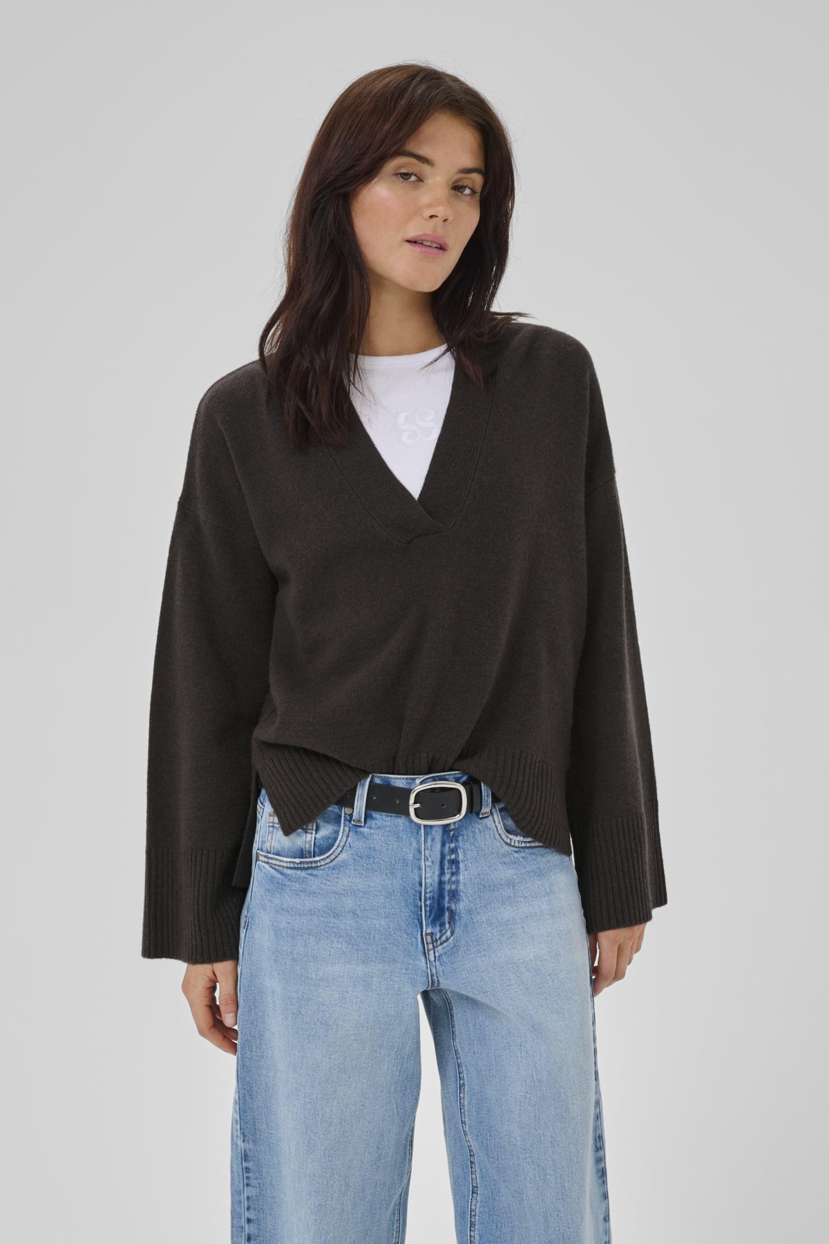 HuxiMW V-Neck Pullover Espresso - 10705282