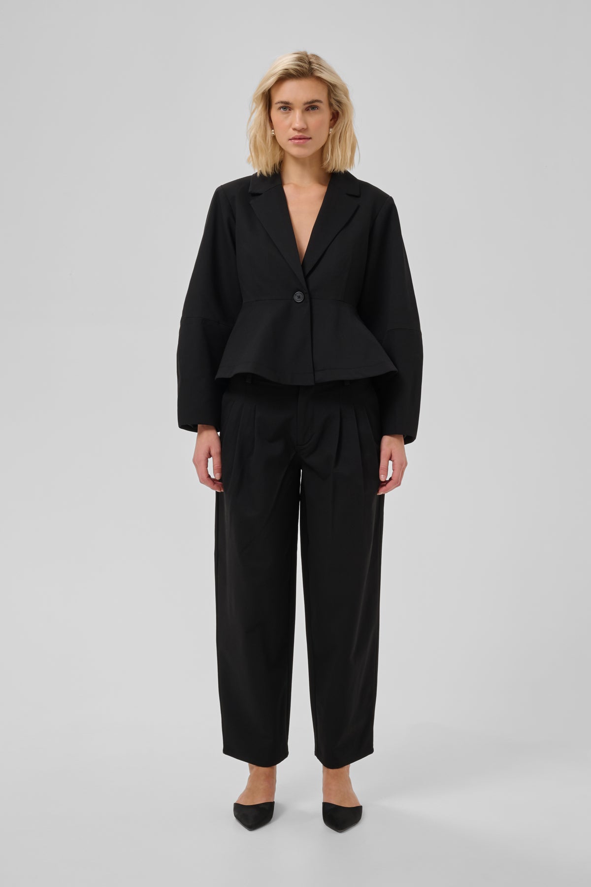 MWEvie Barrel Pant Black - 100031 - 10705723