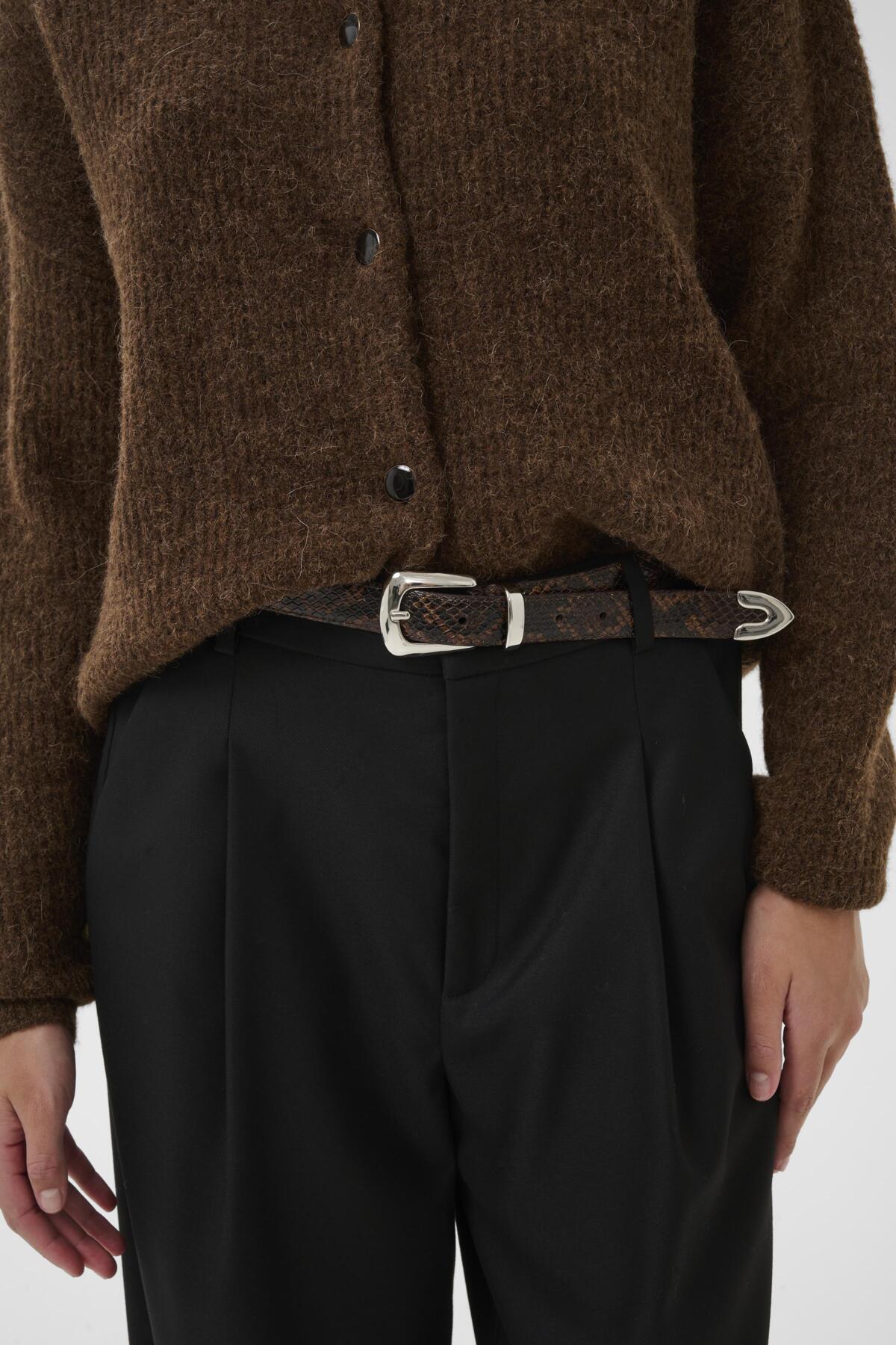 GZfilua belt Brown snake - 10910827