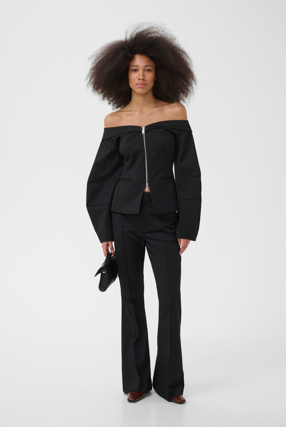 Brand Turbo brand-e34ebe2e-d37b-40e2-bab4-49b3d7a9a09b image 3/14