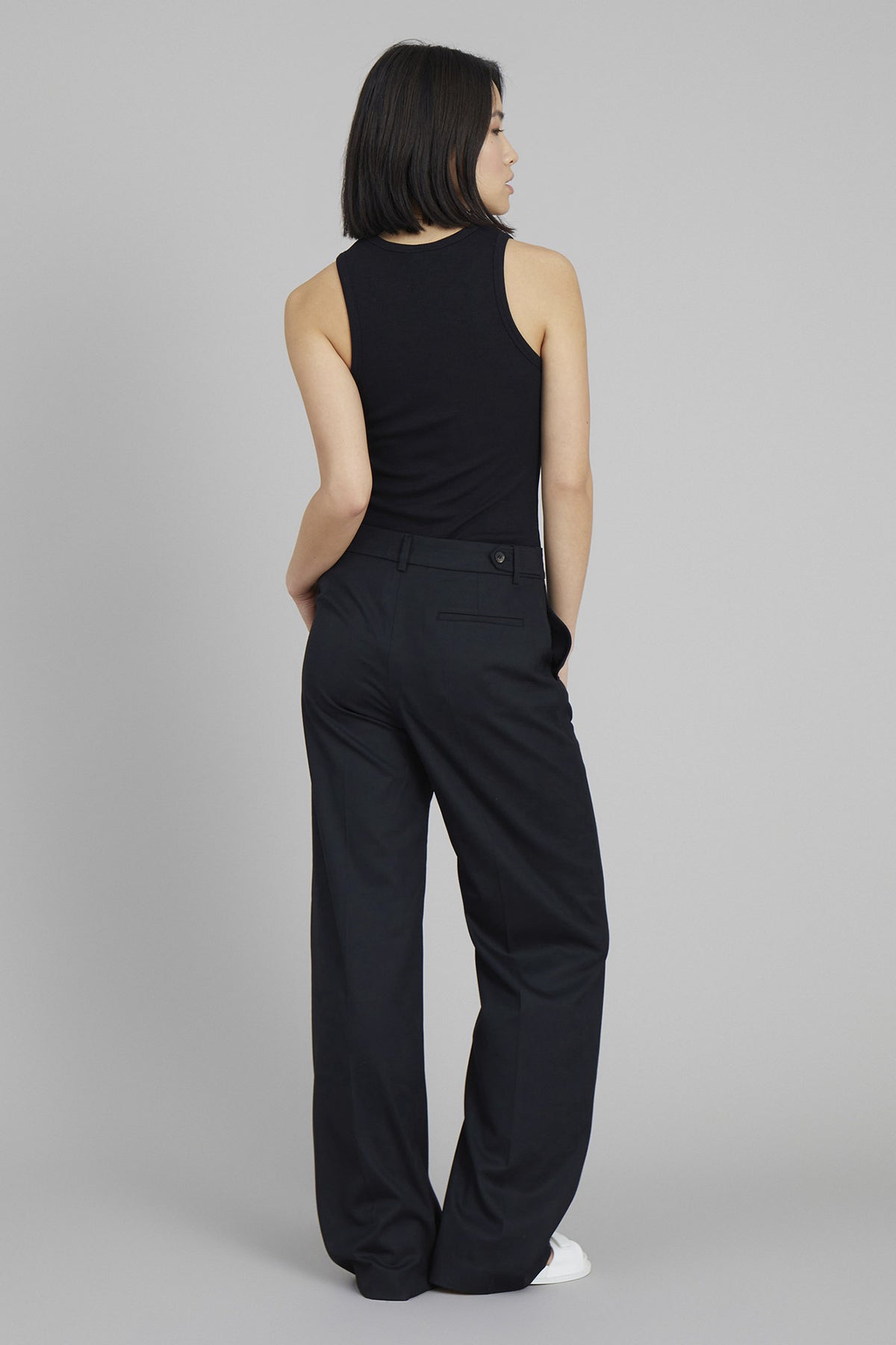 PEACH Black - 1125/24769