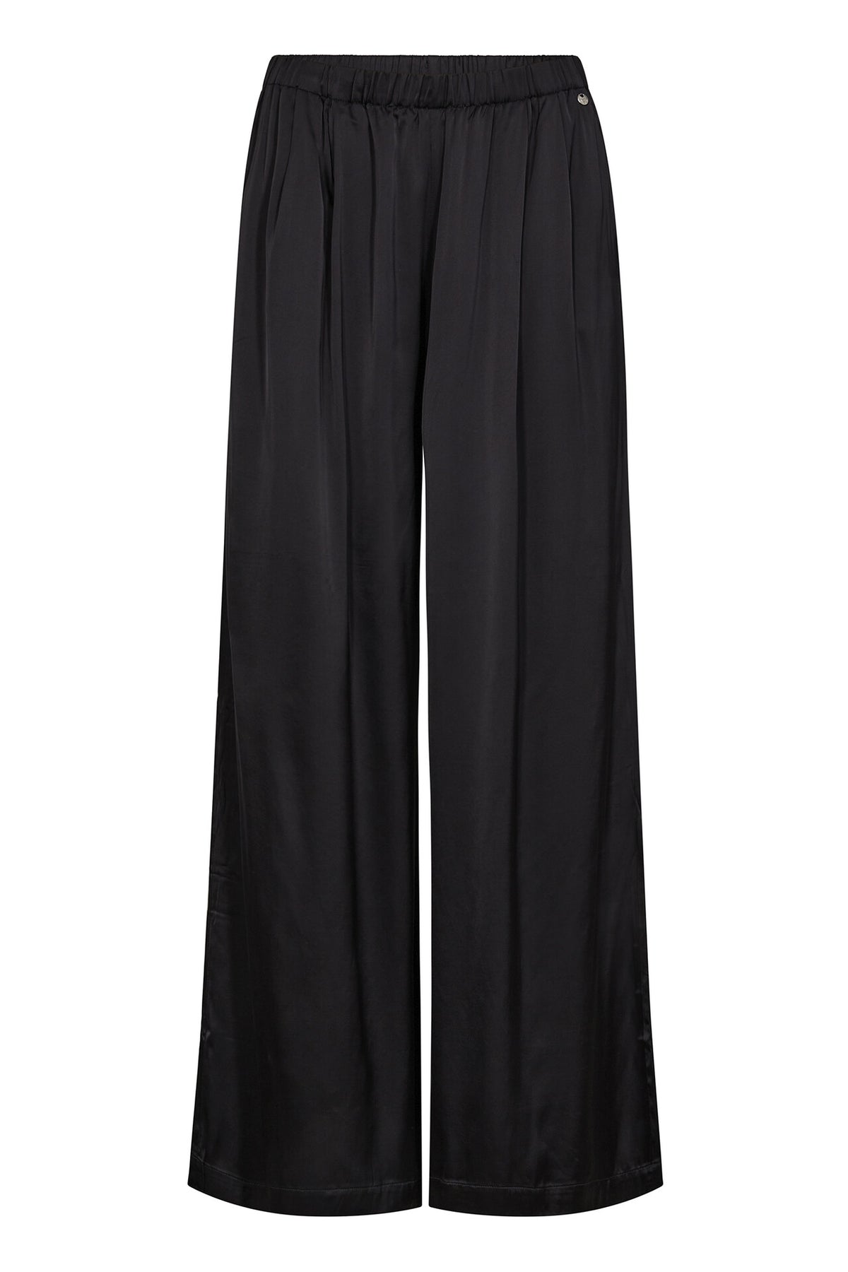 160533Black