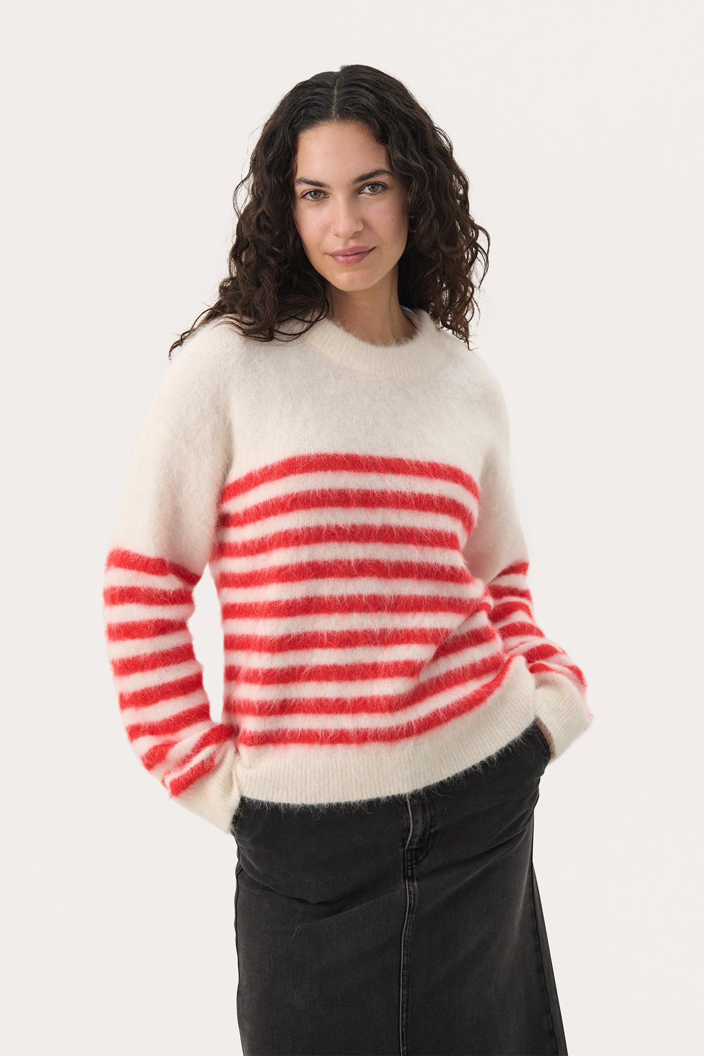 PialilPW PU Mars Red Stripe