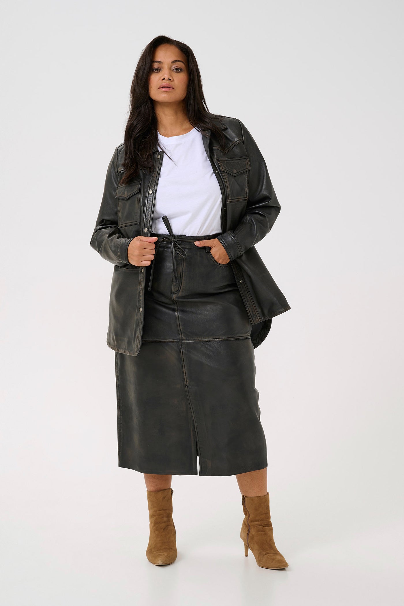 KCjanet Leather Skirt Black washed leather
