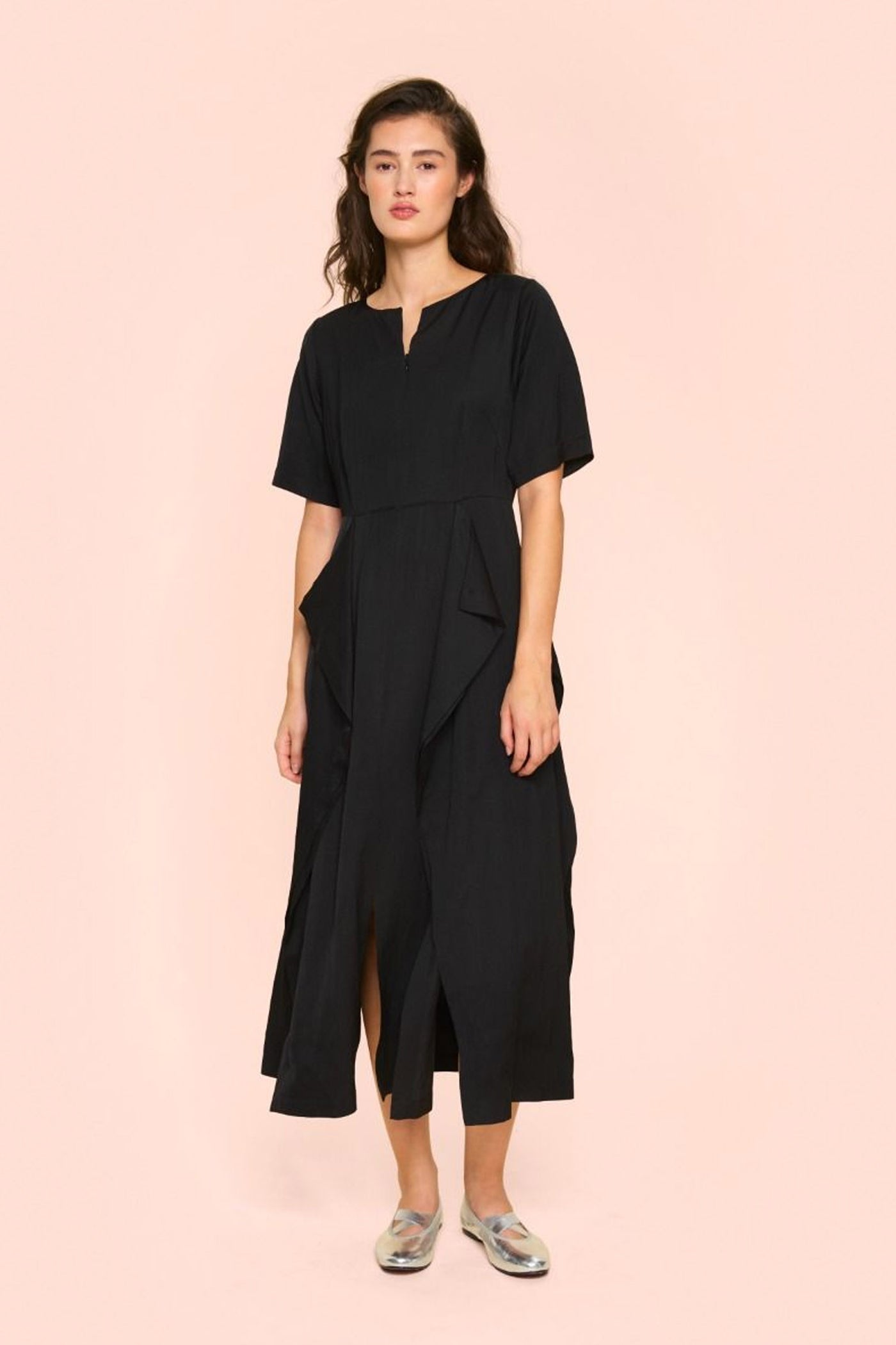 165614Black