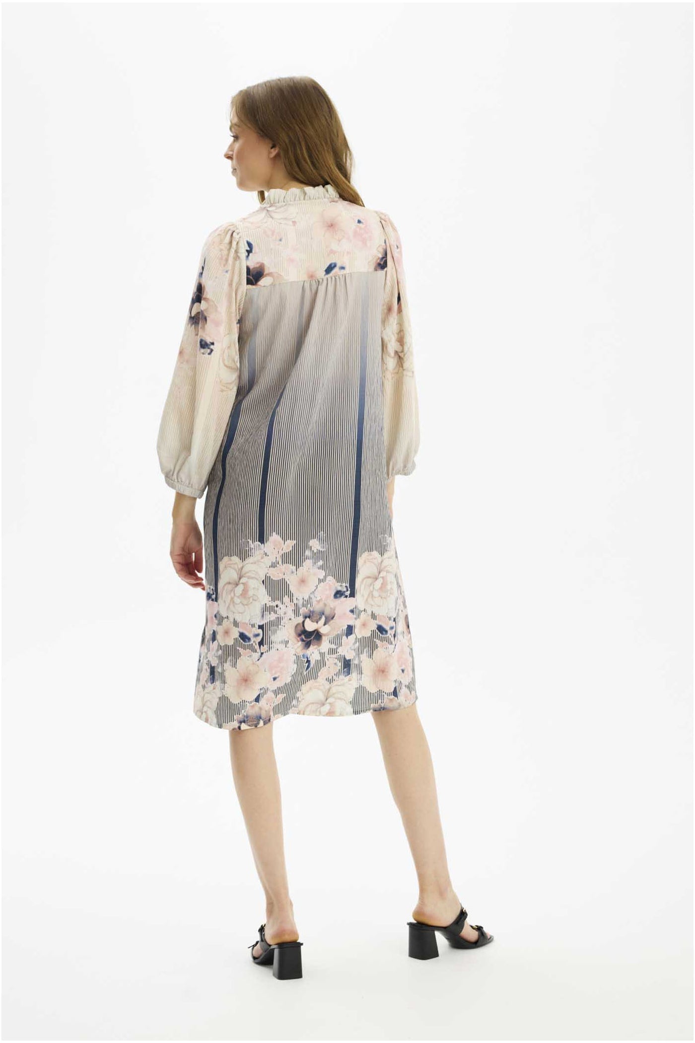 Elva dress Rose