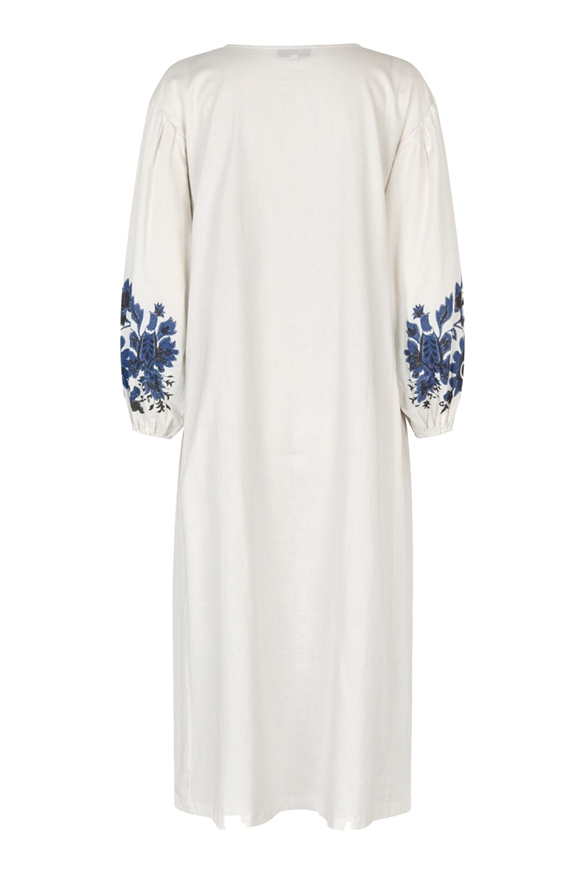 SiloLL Maxi Dress 3/4 02 Creme