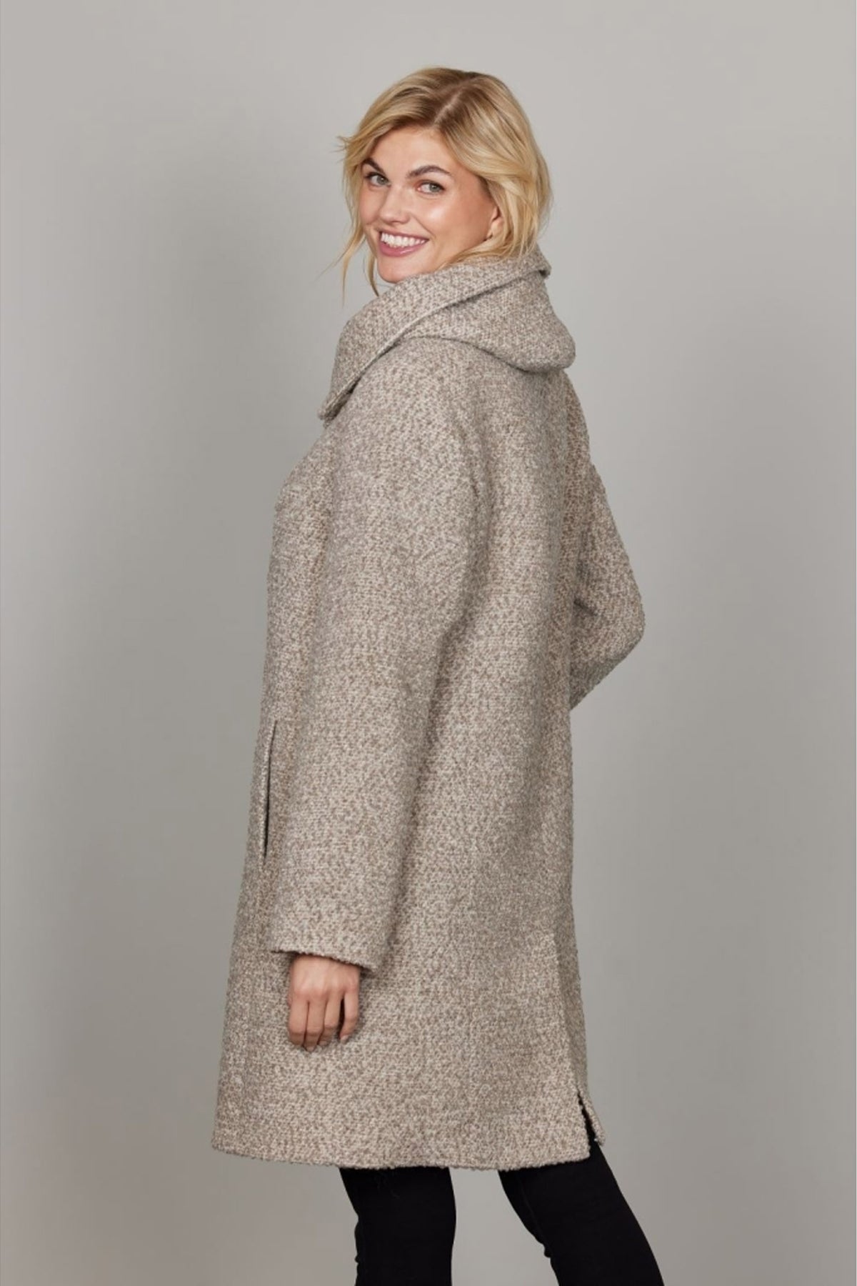 Martine 12-Latte