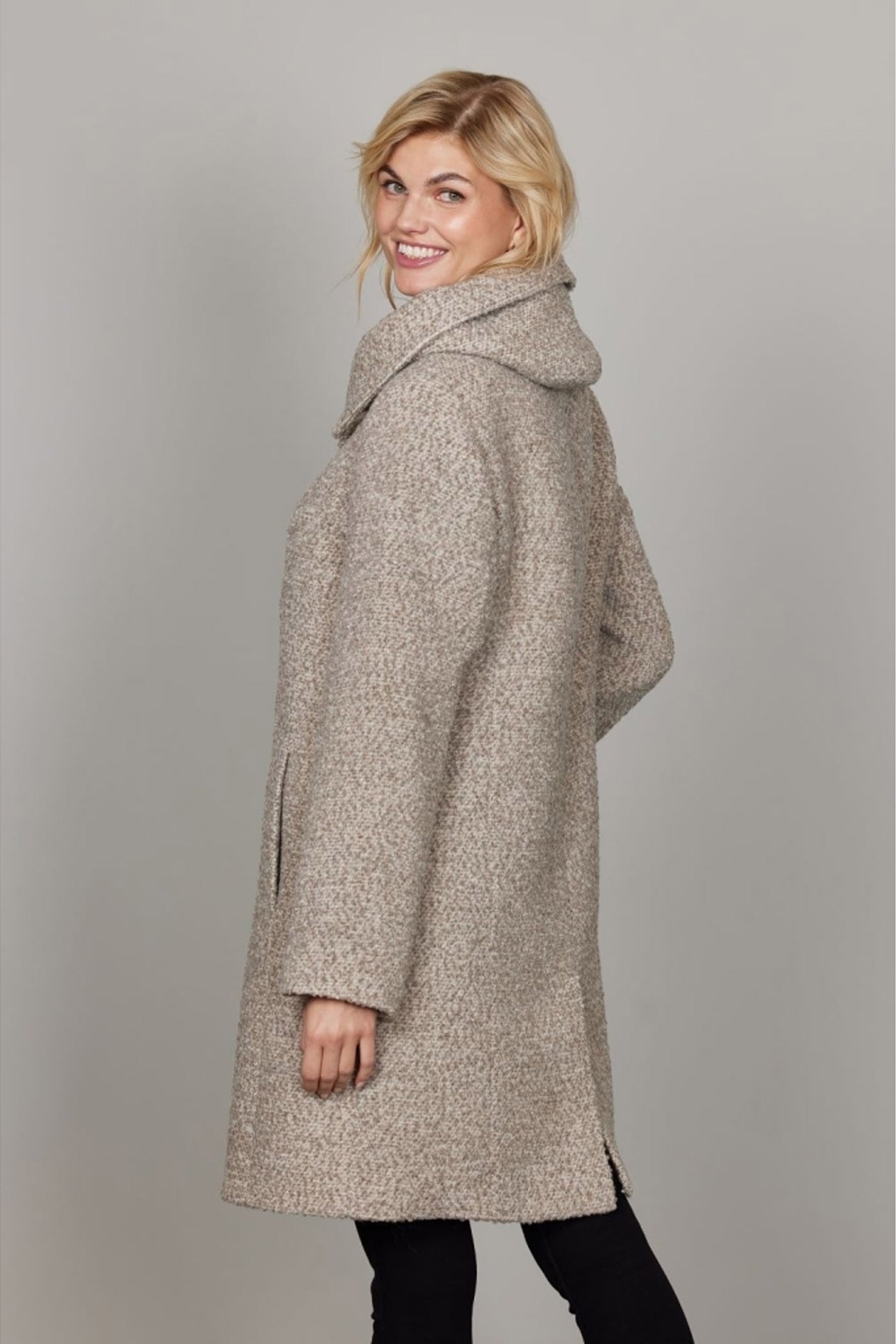 Martine 12-Latte
