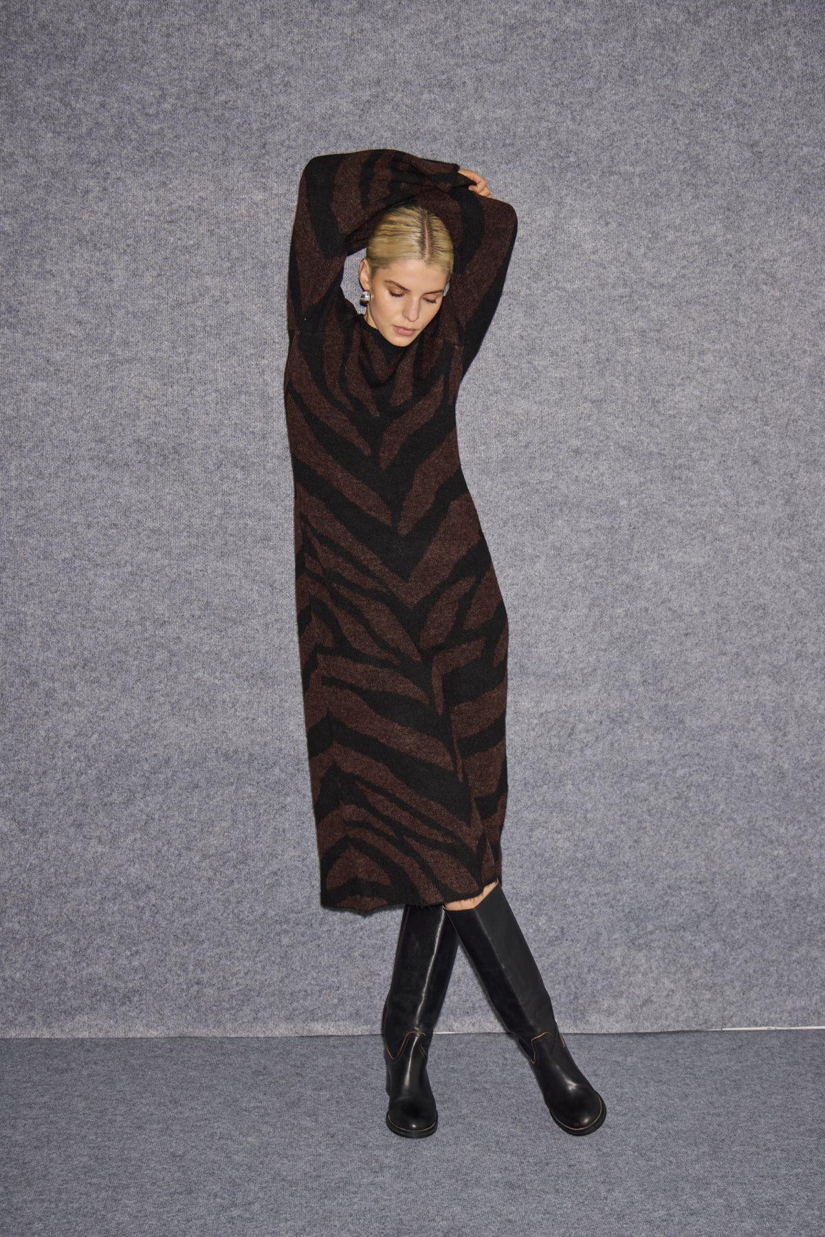 IHKAMORA DR4 Black - 20124512