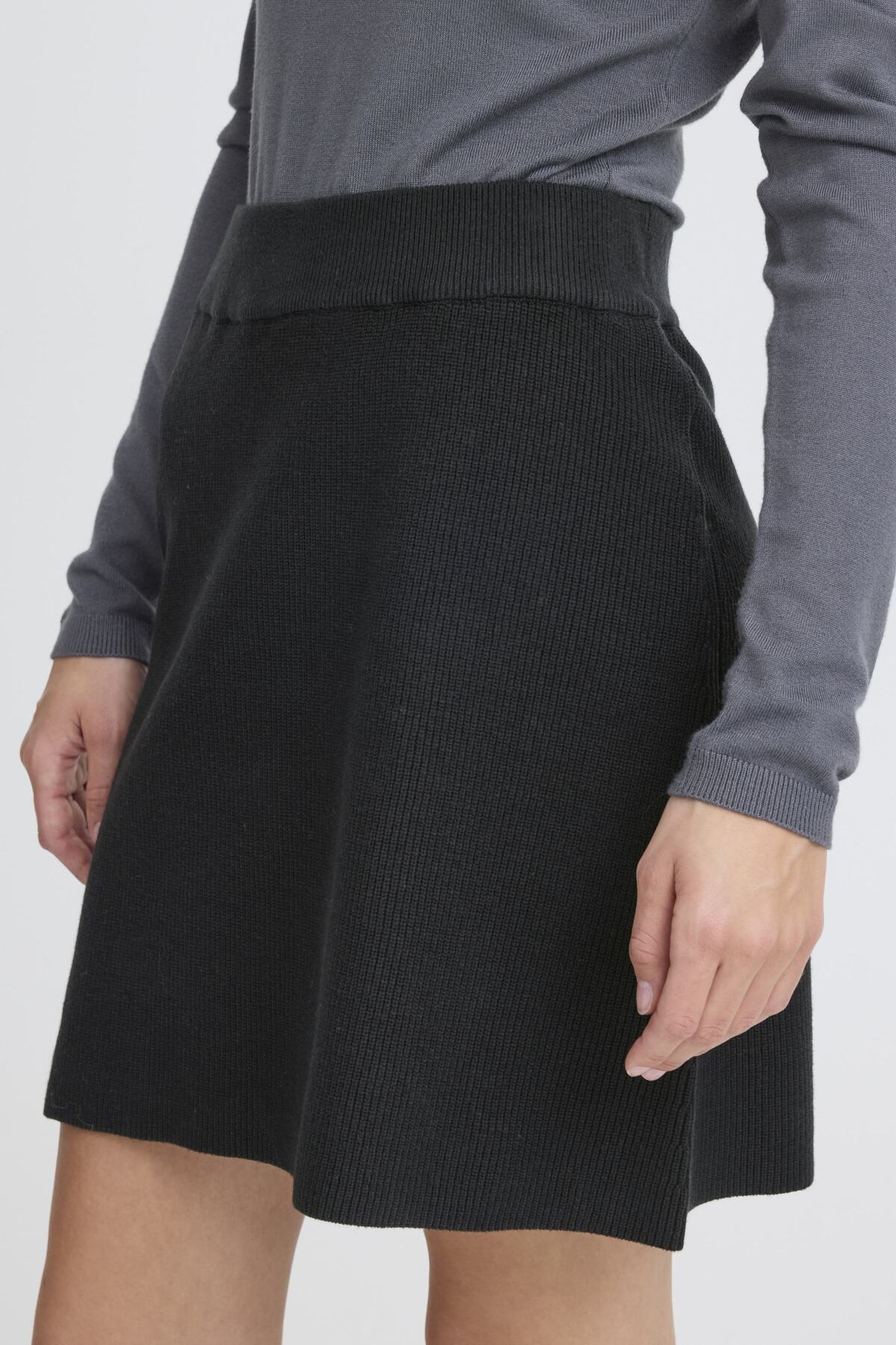 IHADELE SK Black - 20124611