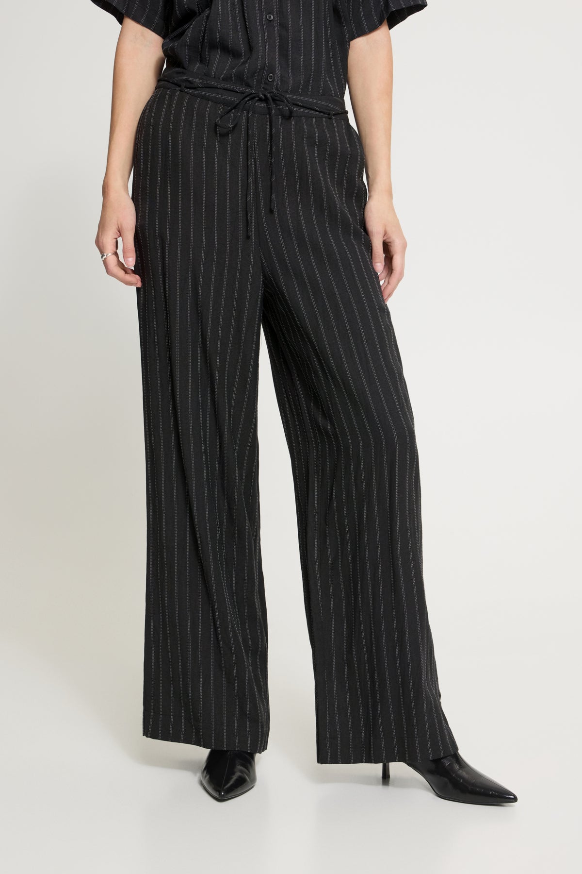 IHFIENNA PA BLACK & WHITE STRIPE - 9000086 - 20126215