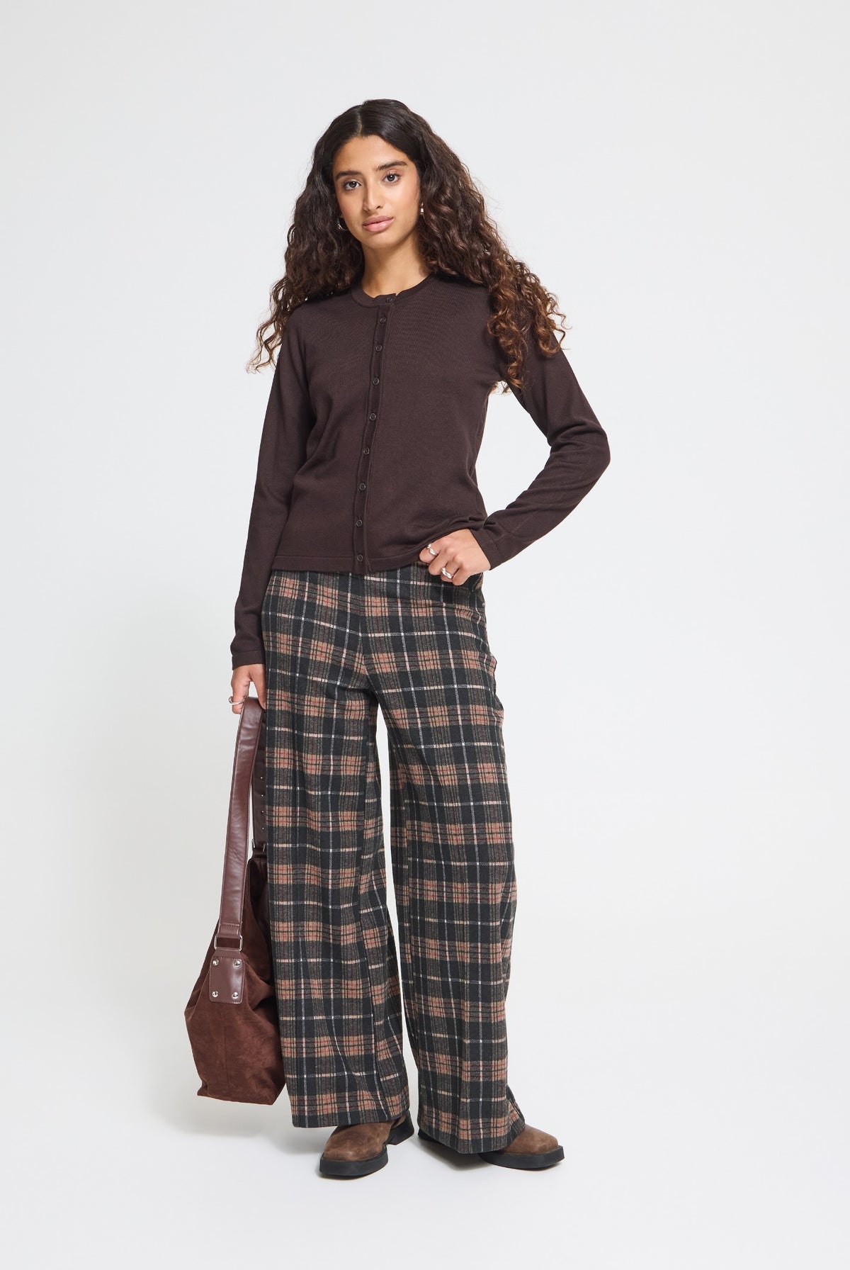 Brand Turbo brand-b8dc570d-f131-4fa5-b4d8-f22006b34a5a image 6/8