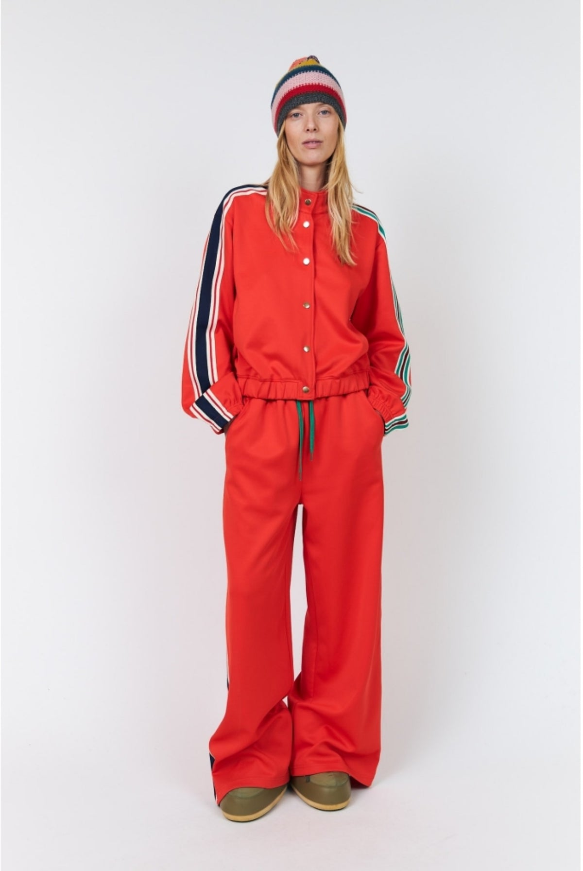 Brooklynnll Short Jacket Ls Red - 26424-6007