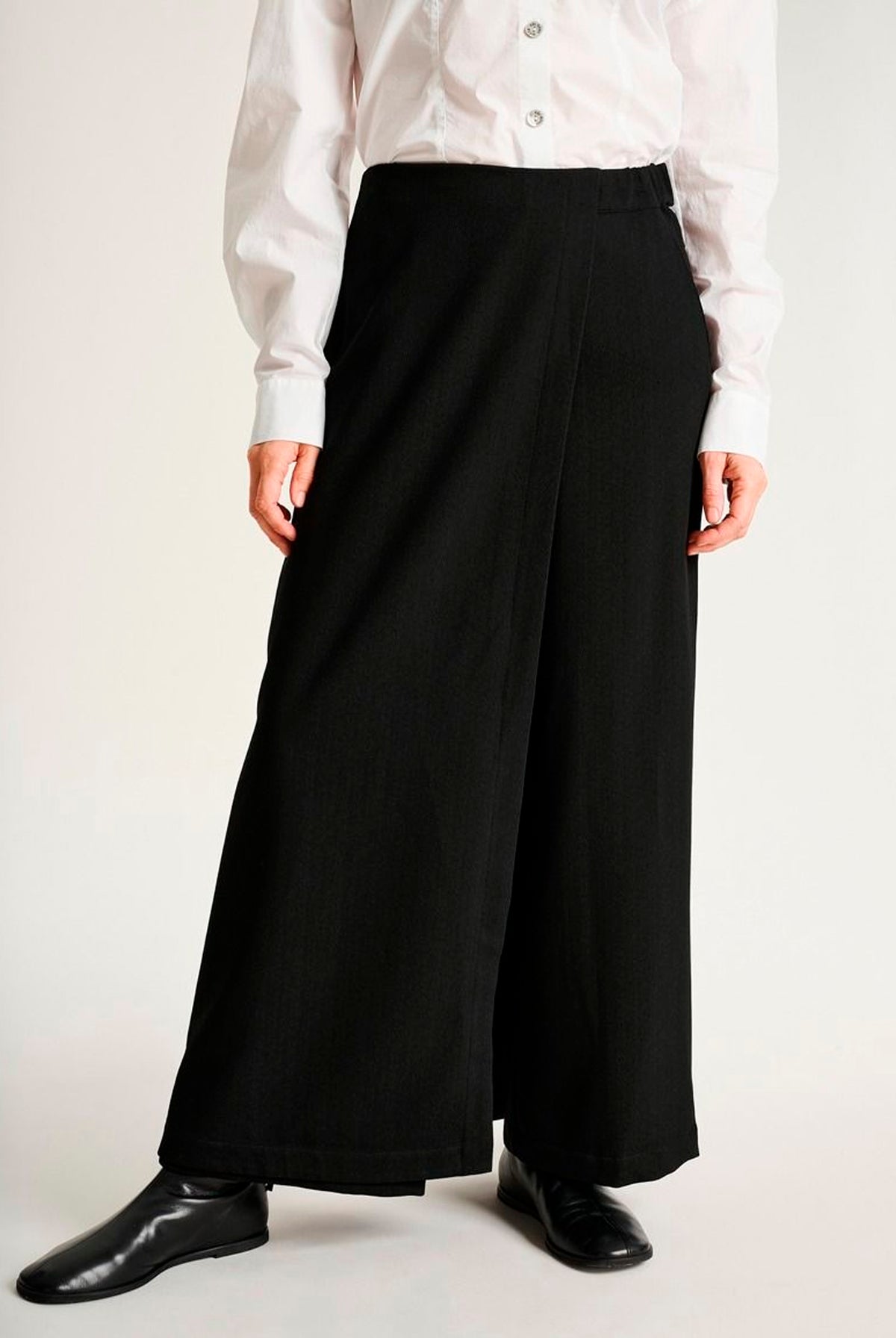 Sayaka nederdelsbukser Black - 266-2481-5827
