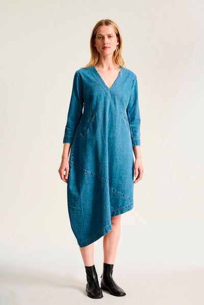 Hayato kjole med v-hals Blue Denim - 266-2483-5831 Thumbnail