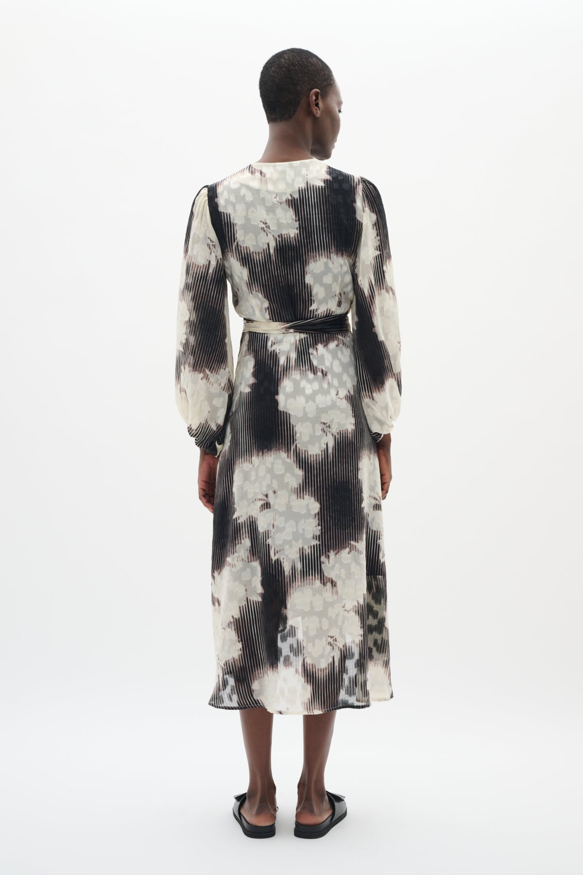 BasiraIW Wrap Dress Neutral Illuminating Florals - - 30106532