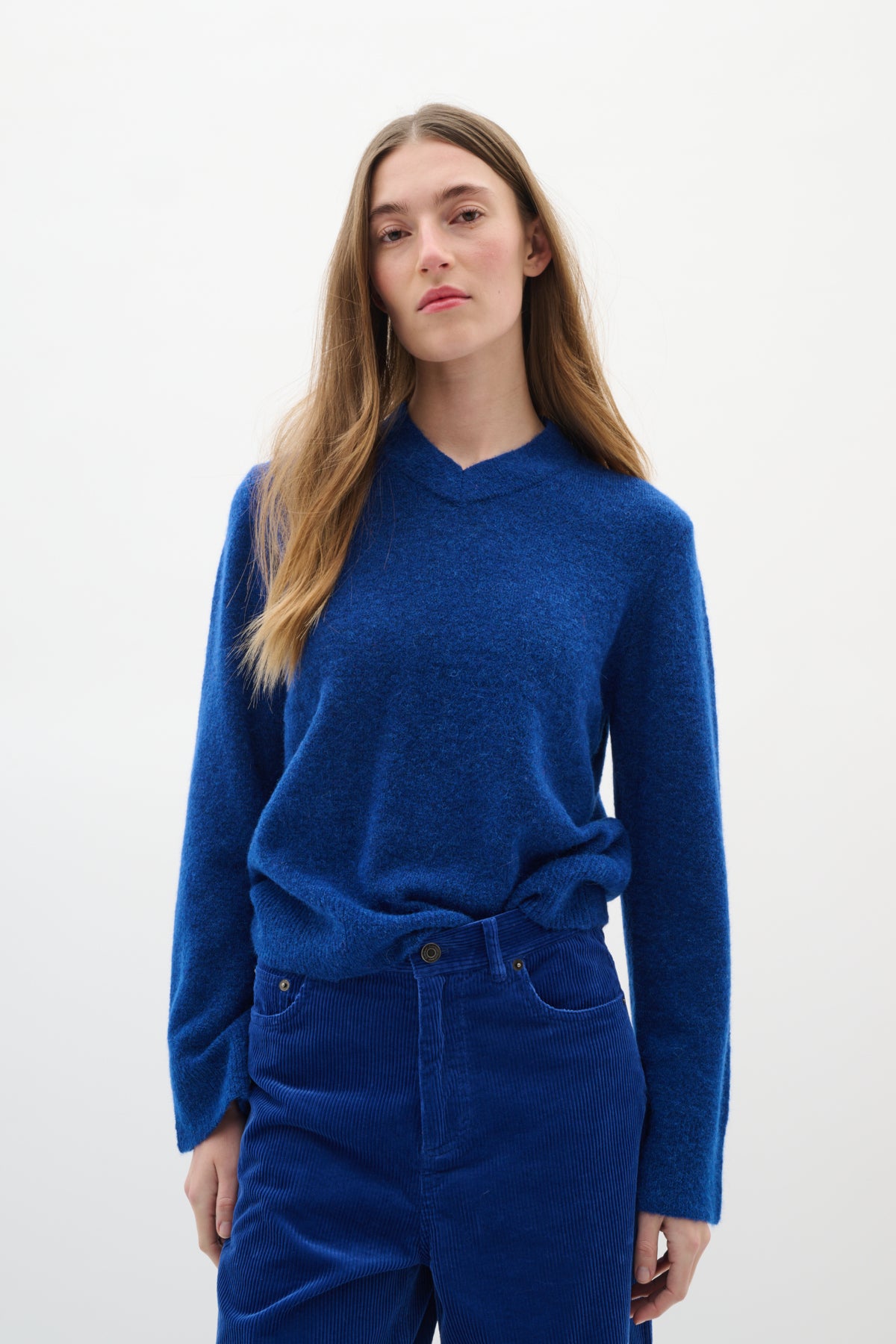 GuniIW V-Neck Sodalite Blue - 30111022