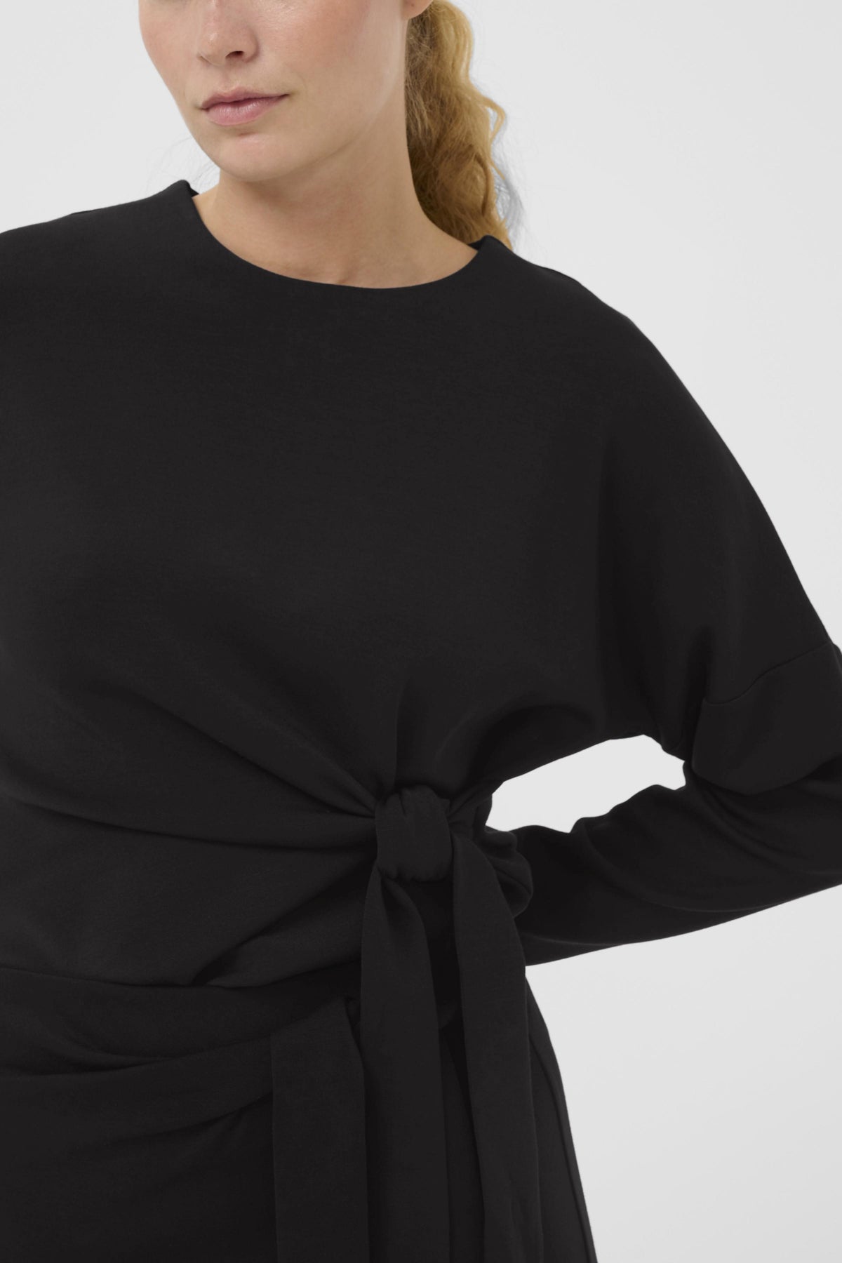 TRIIW VINCENTIW KNOT BLOUSE Black - 194008 - 30112203