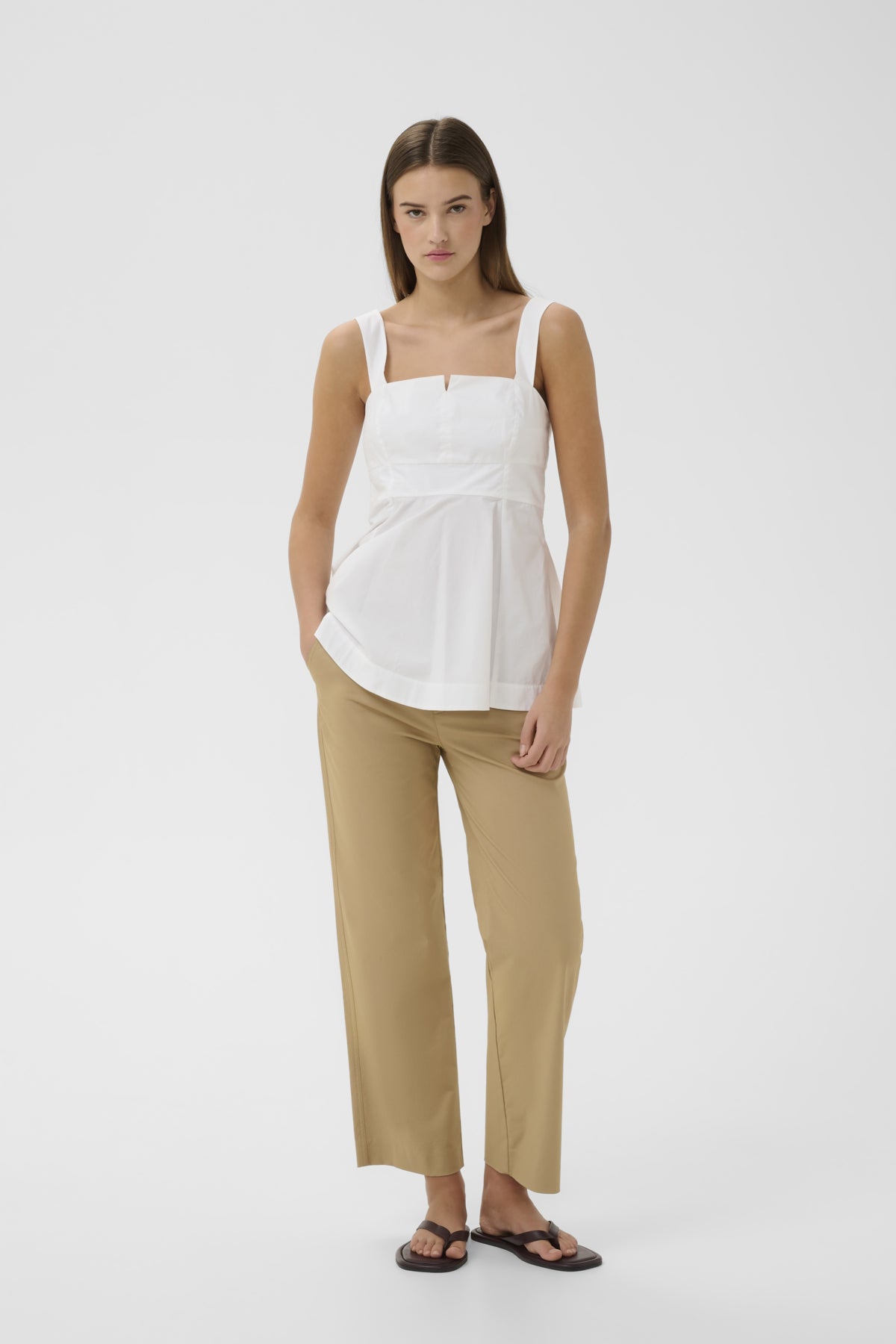 ELVIAIW CROPPED PANTS Latte - 161315 - 30112526