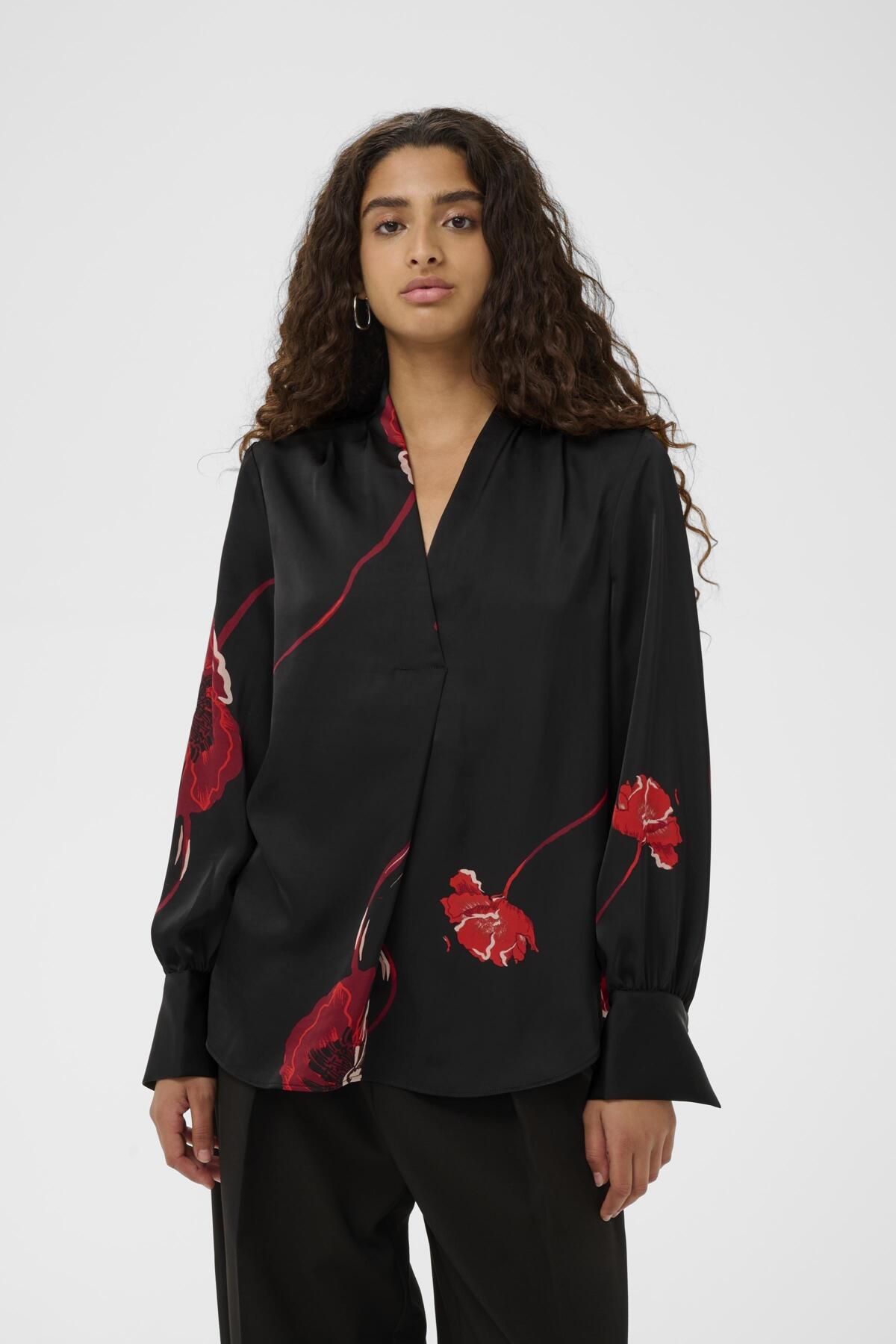 DAWNIW V-NECK BLACK POPPY ROSE - 900002573 - 30112599