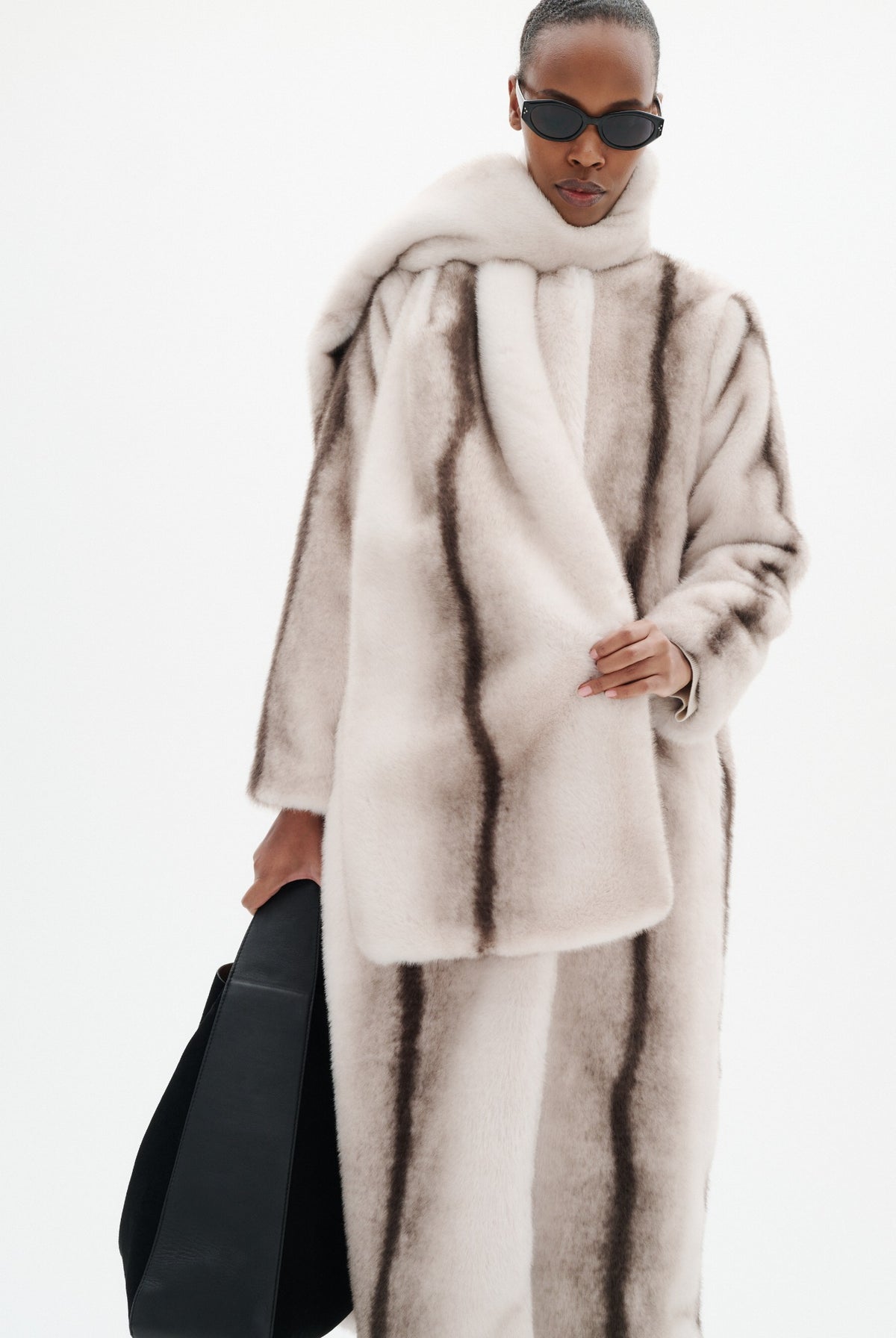 ZABELLEIW LONG COAT FAUX FUR STRIPE - 900009172 - 30112658