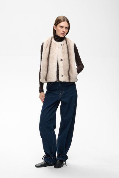 ZABELLEIW WAISTCOAT FAUX FUR STRIPE - 900009172 - 30112659 Thumbnail
