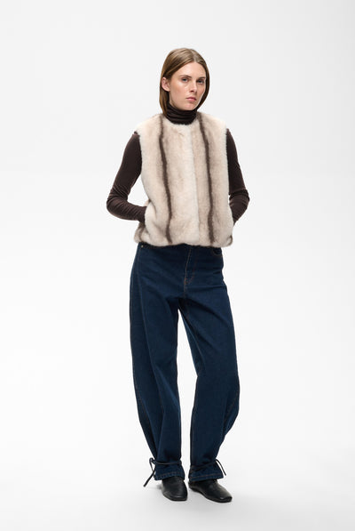 ZABELLEIW WAISTCOAT FAUX FUR STRIPE - 900009172 - 30112659 Thumbnail