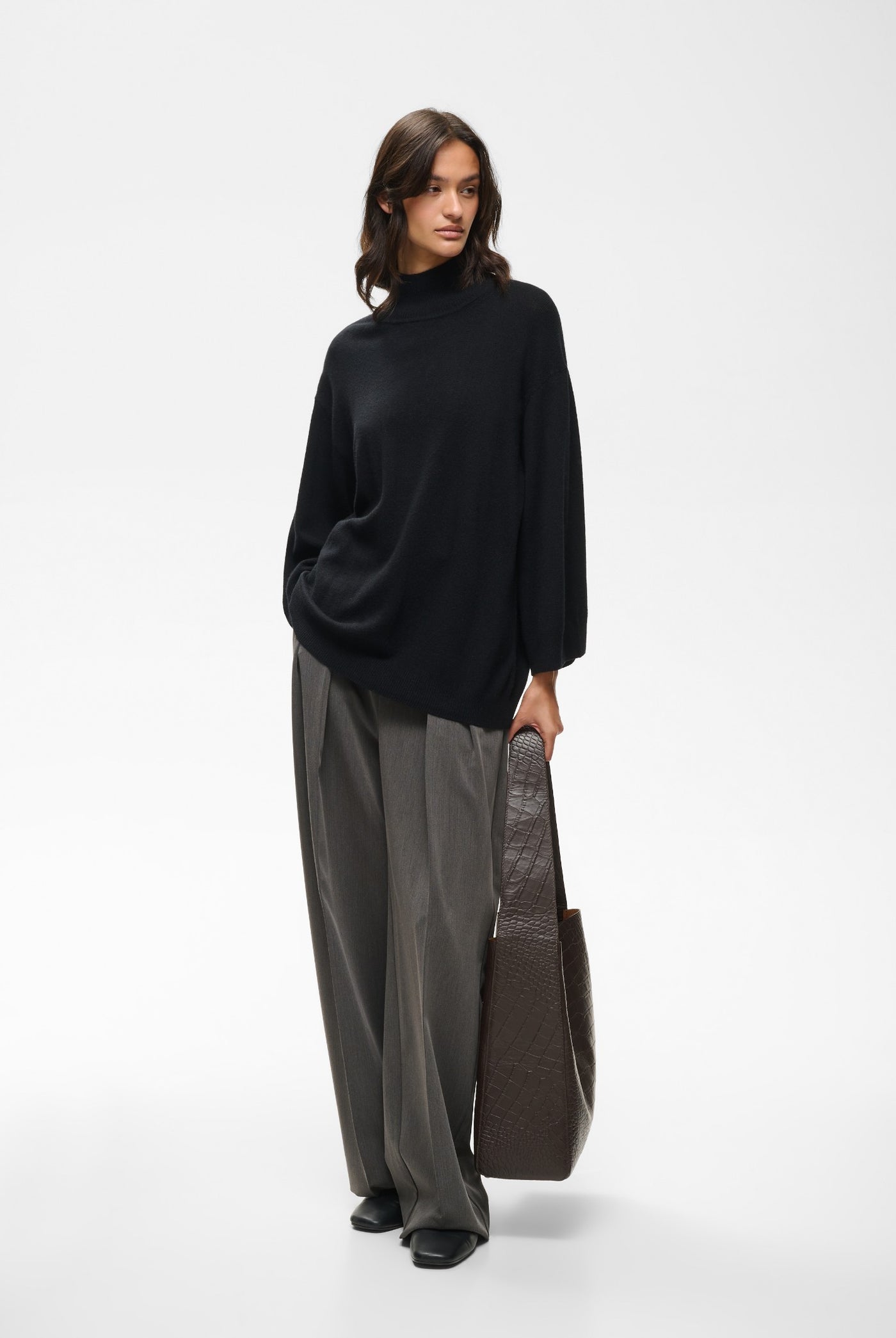 TALLYIW MONIKA V-NECK Black - 194008 - 30113217