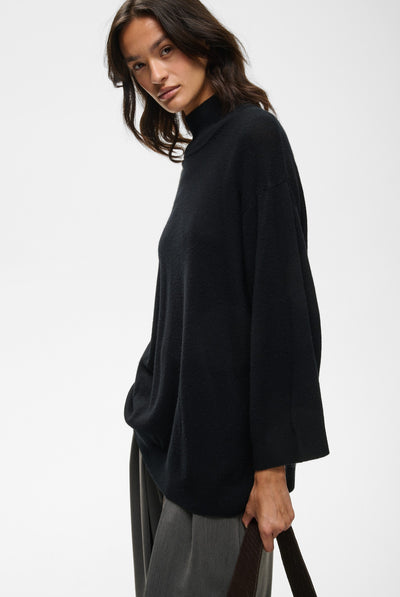 TALLYIW MONIKA V-NECK Black - 194008 - 30113217 Thumbnail